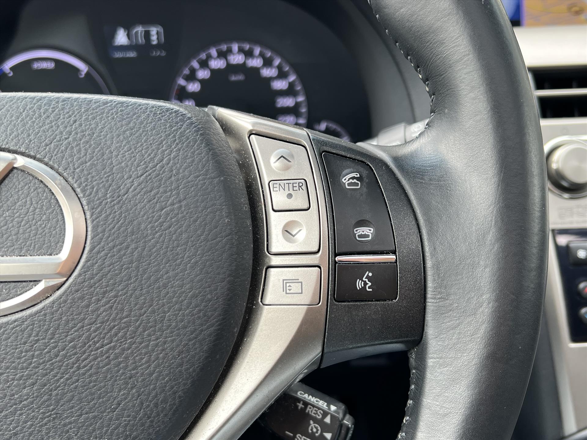 Foto van Lexus Lexus Rx450h
