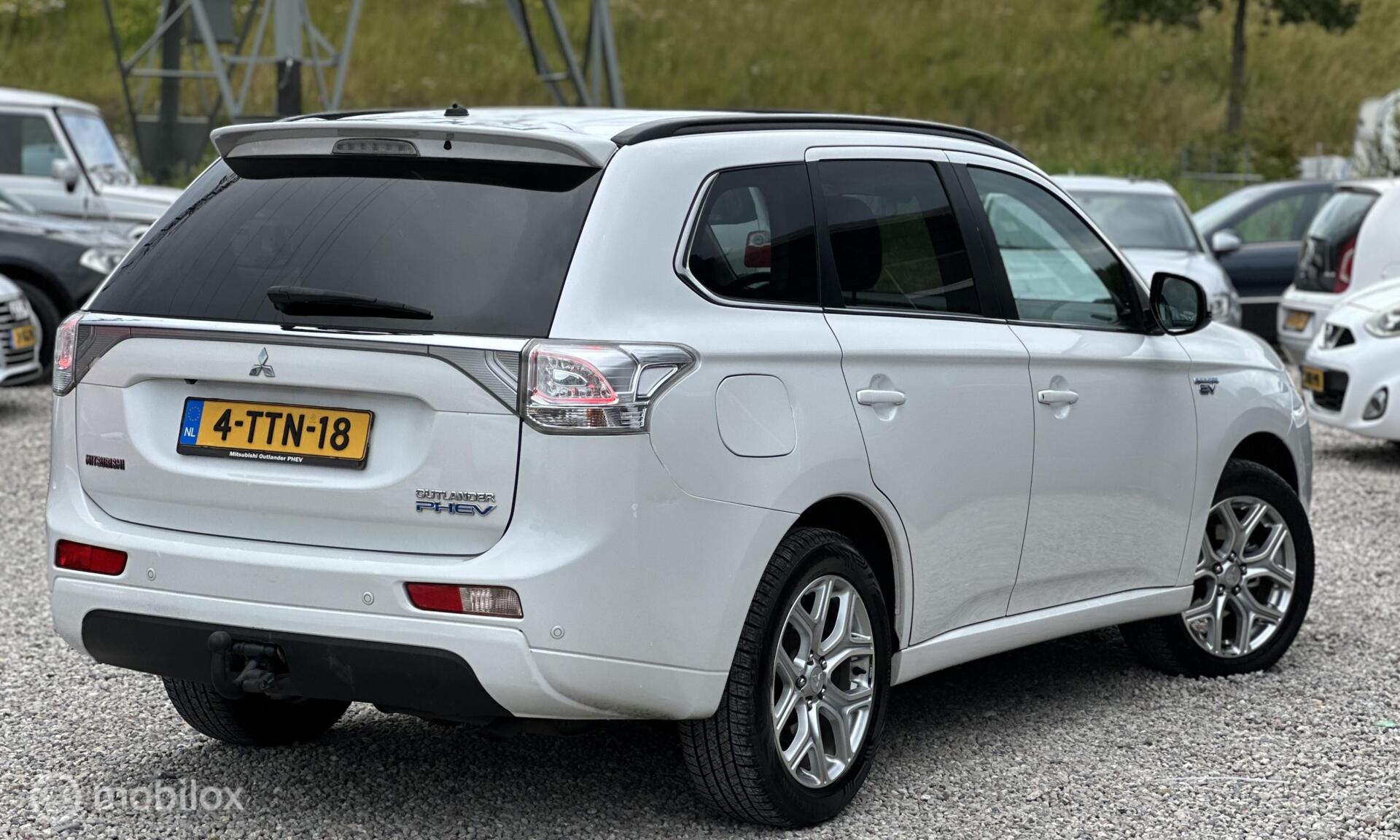 Foto van Mitsubishi Mitsubishi Outlander