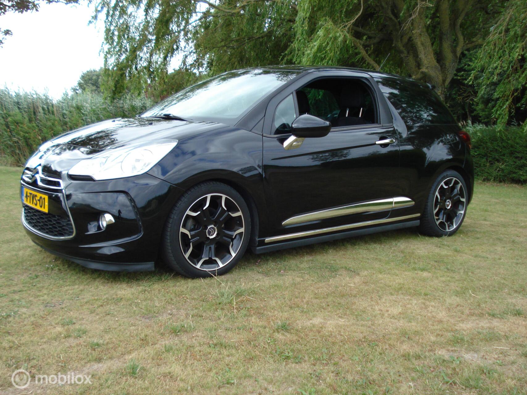 Citroen Ds3 1.6 e-THP Sport Chic 2014 - voorkant