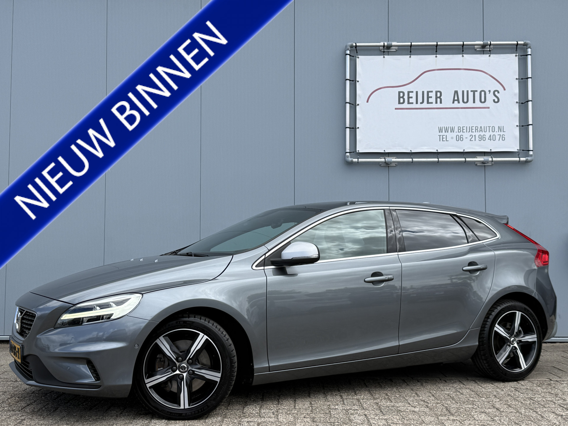 Volvo V40 1.5 T3 Polar+ Sport Automaat 2019 - voorkant