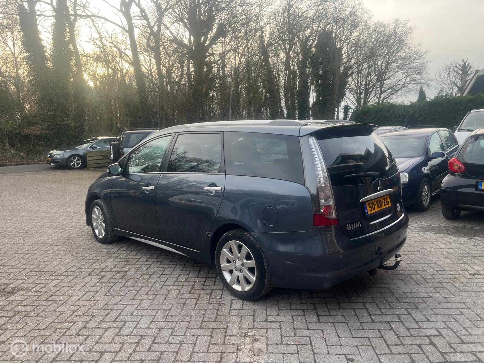 Foto van Mitsubishi Mitsubishi Grandis