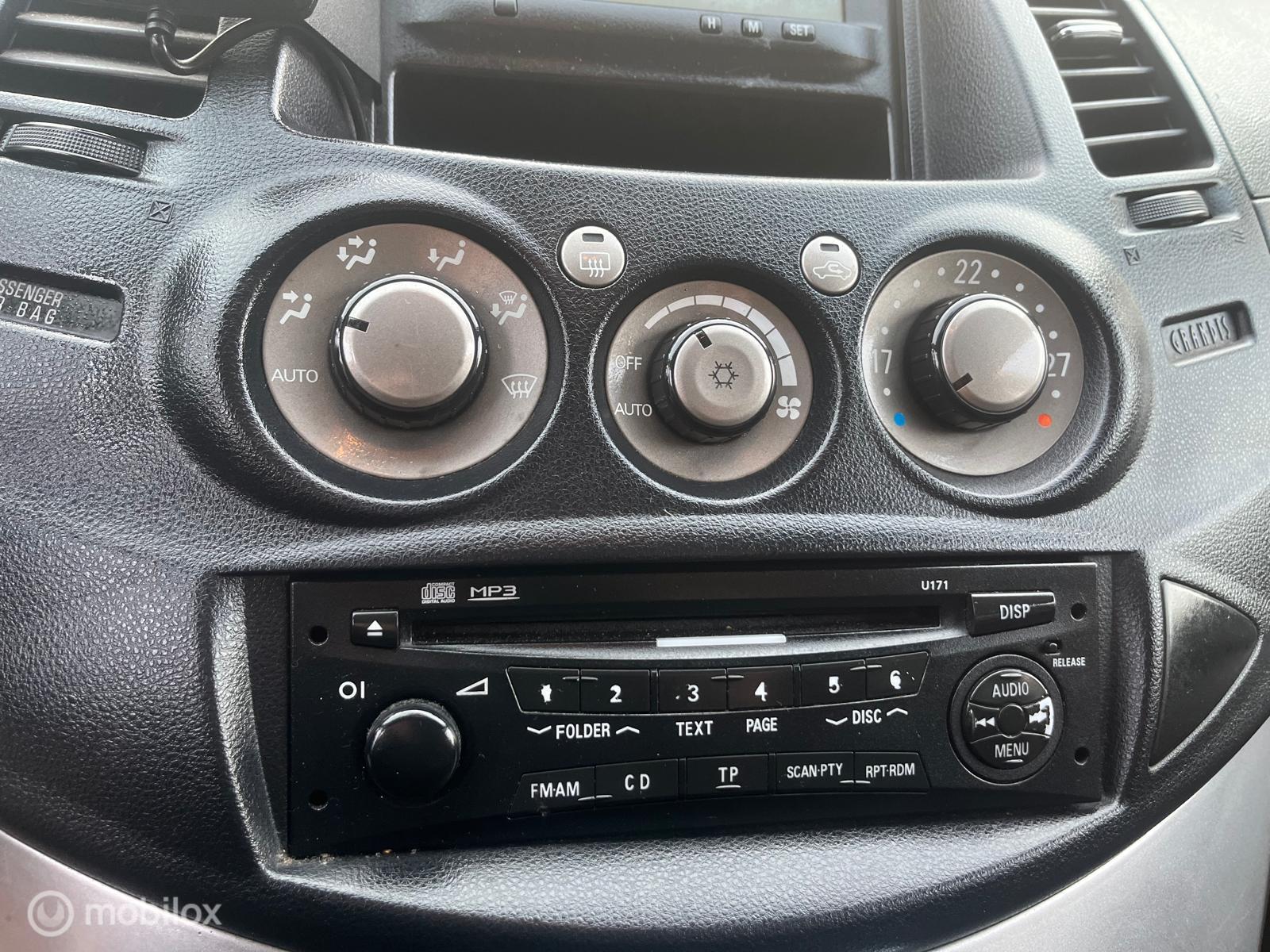 Foto van Mitsubishi Mitsubishi Grandis
