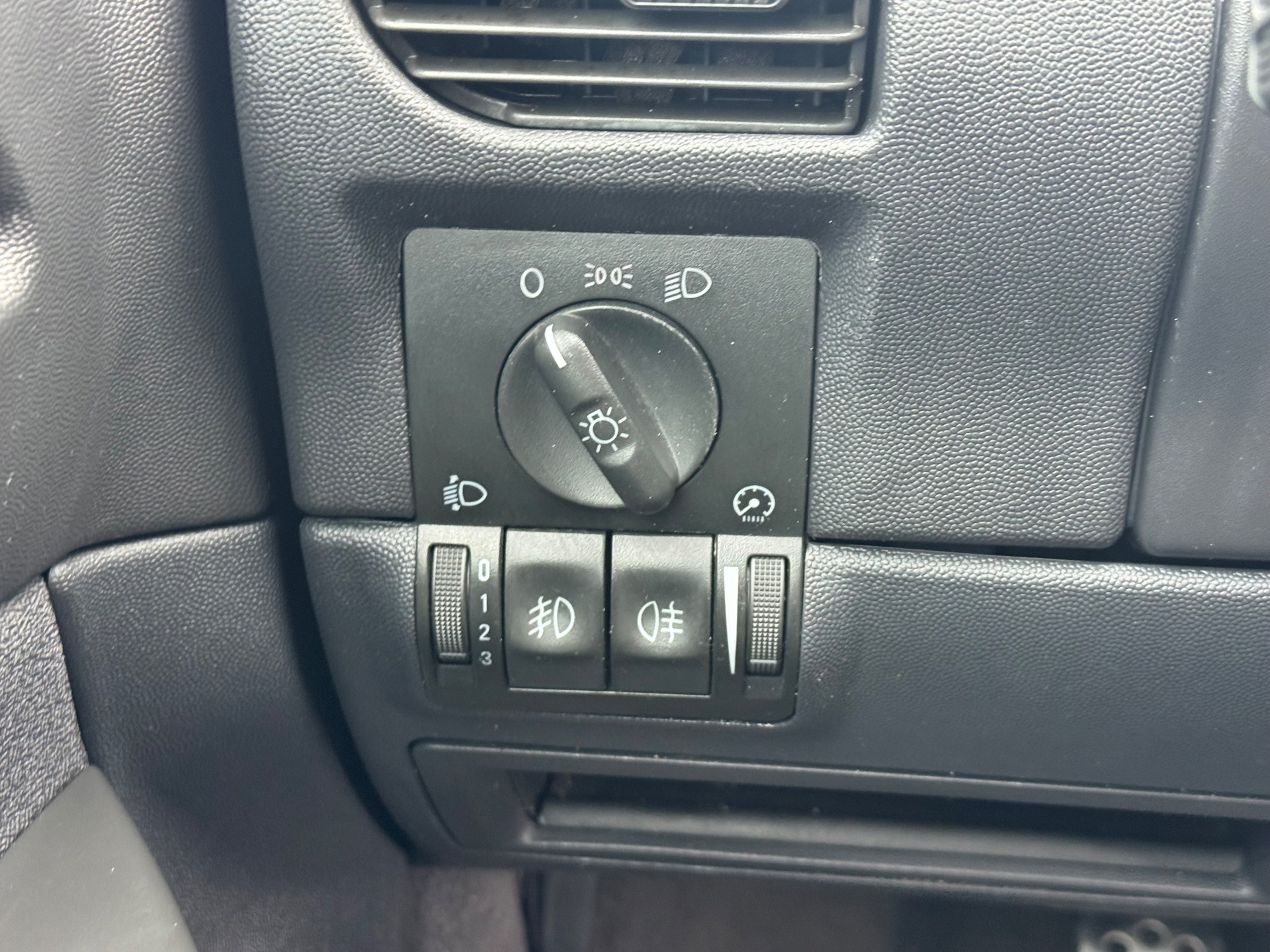Foto van Opel Tigra Twintop