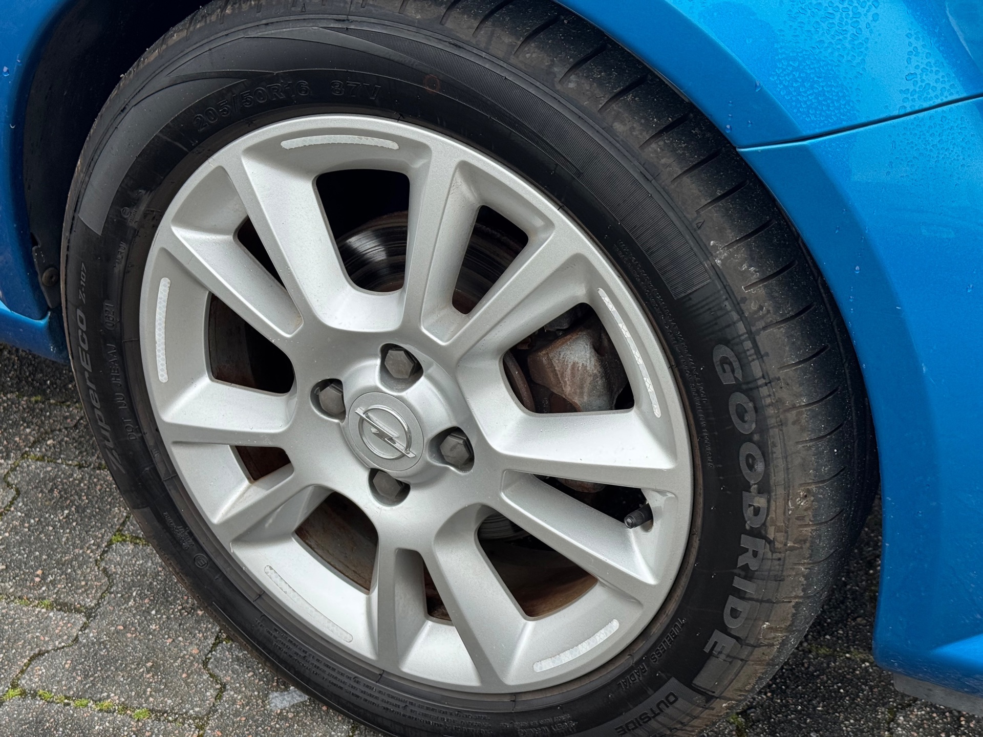 Foto van Opel Tigra Twintop