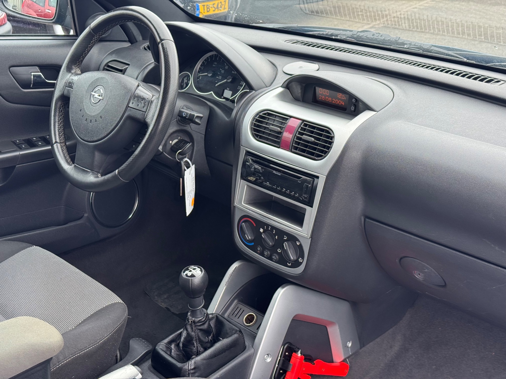 Foto van Opel Tigra Twintop