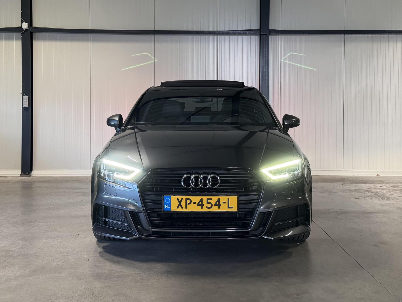 Foto van Audi A3 Limousine