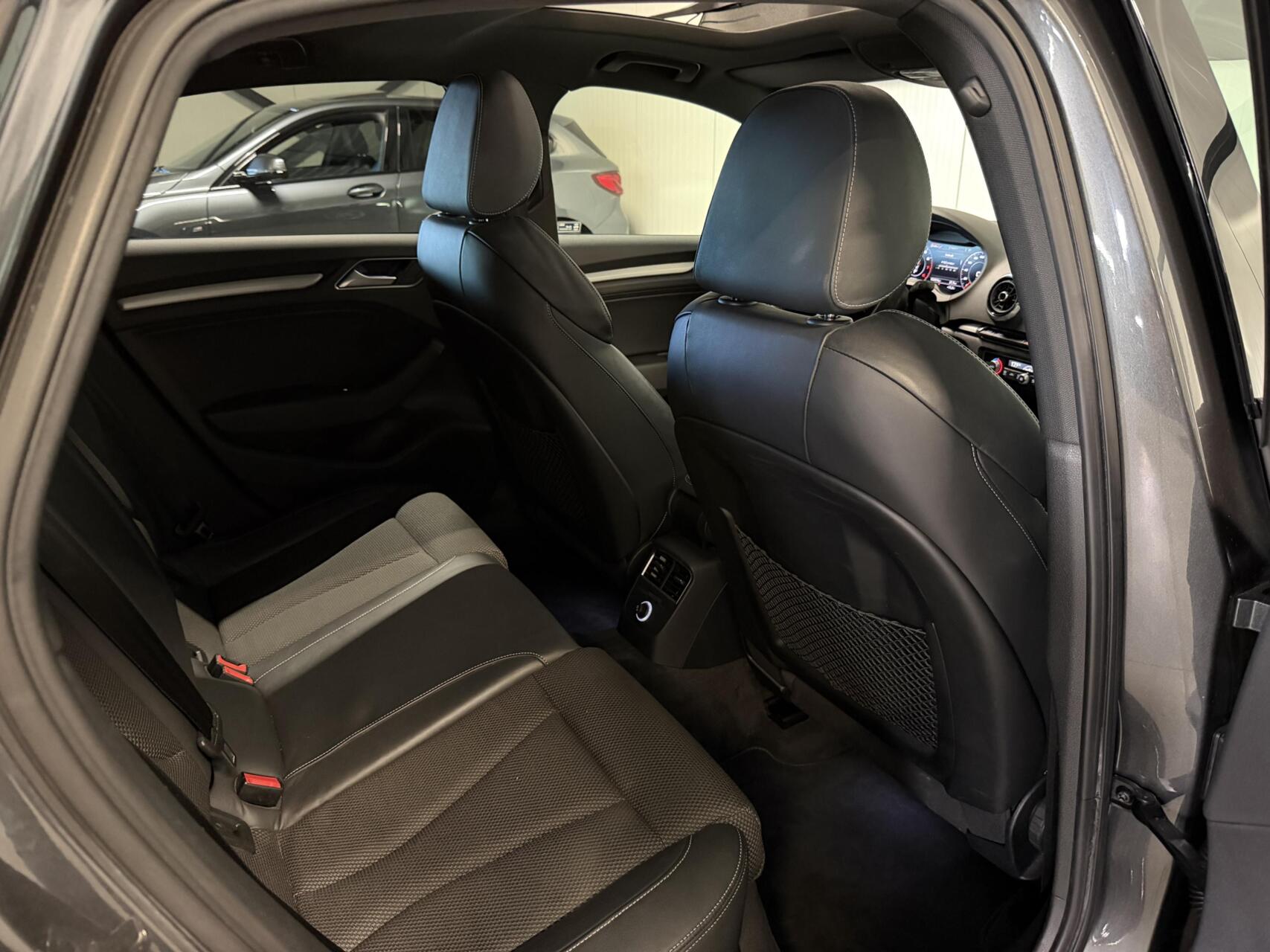 Foto van Audi A3 Limousine