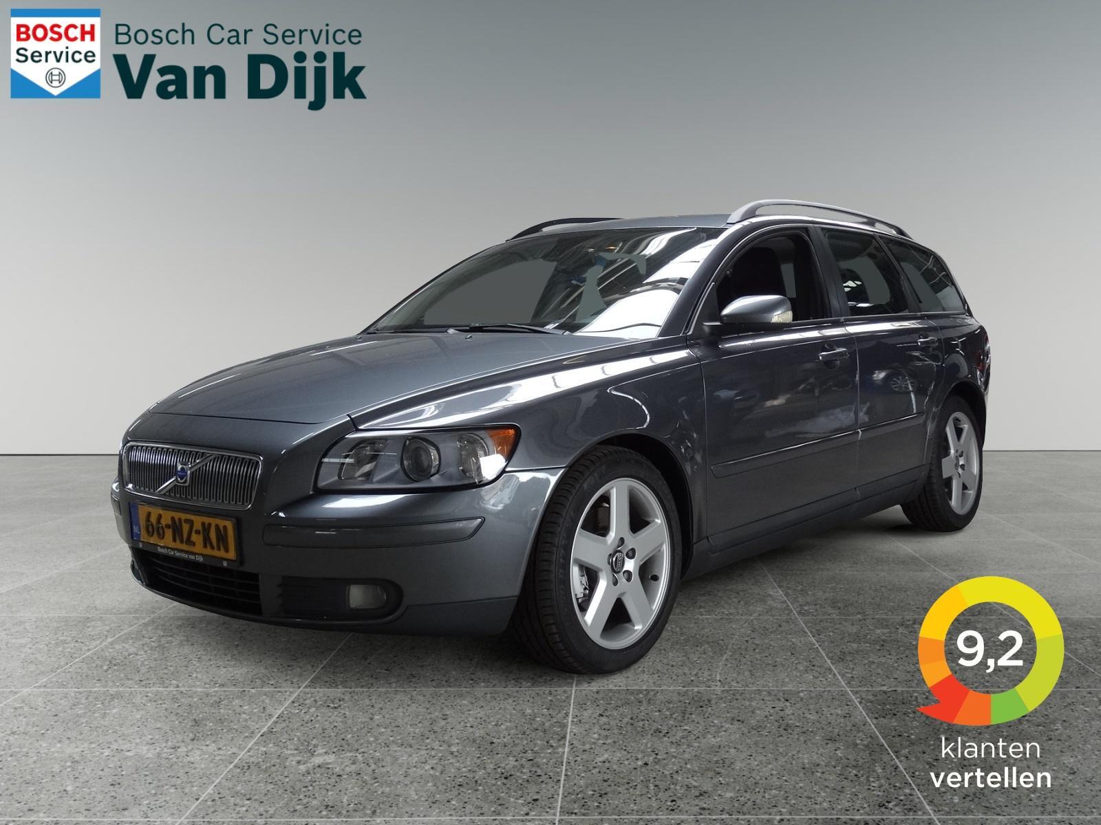 Volvo V50 2.4 Elite automaat / Trekhaak / Cruise 2004 - voorkant