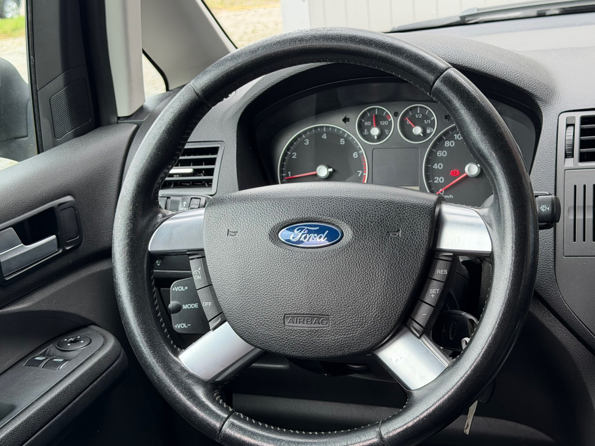 Foto van Ford Focus C-max