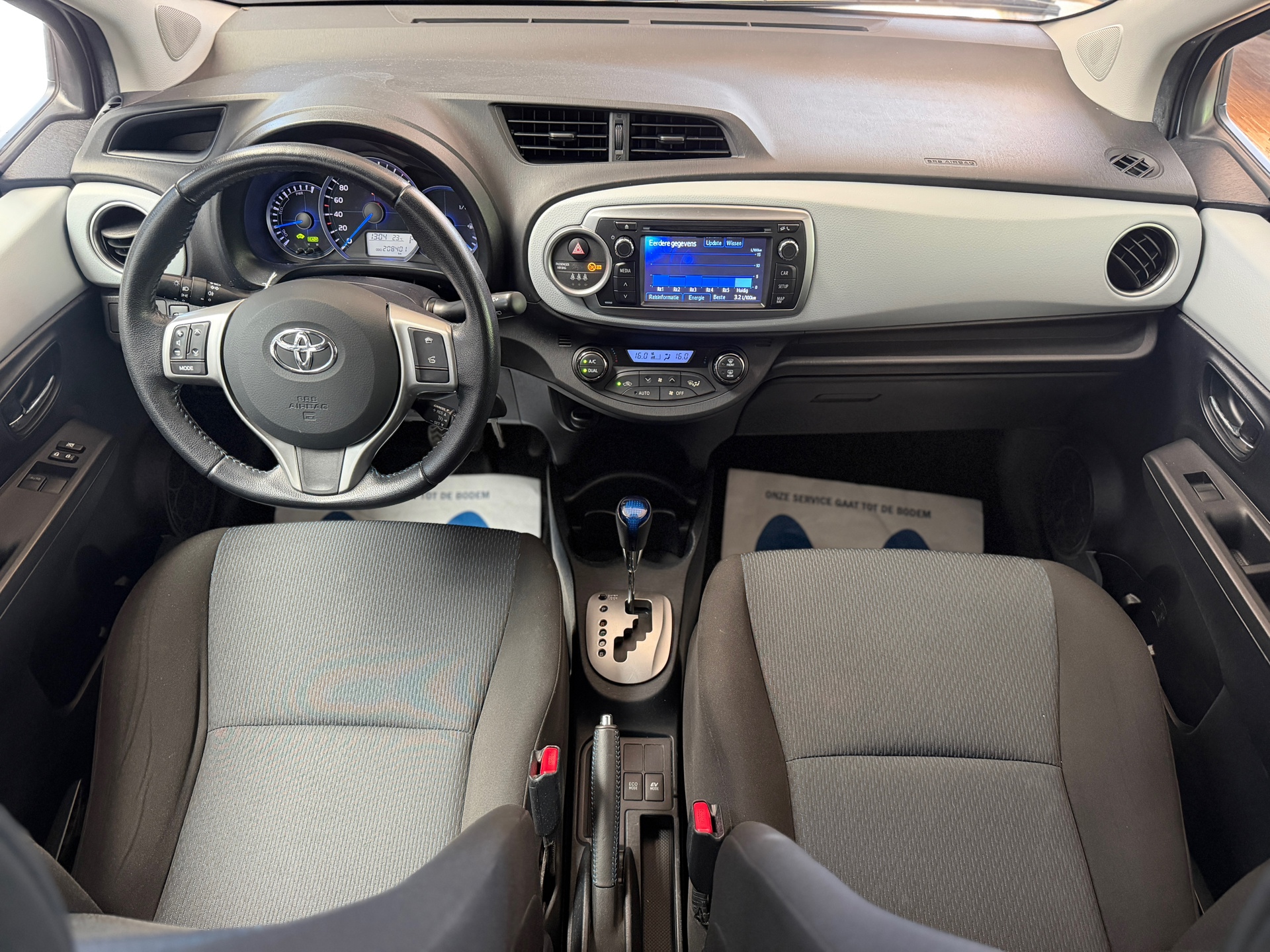 Foto van Toyota Toyota Yaris Hybrid