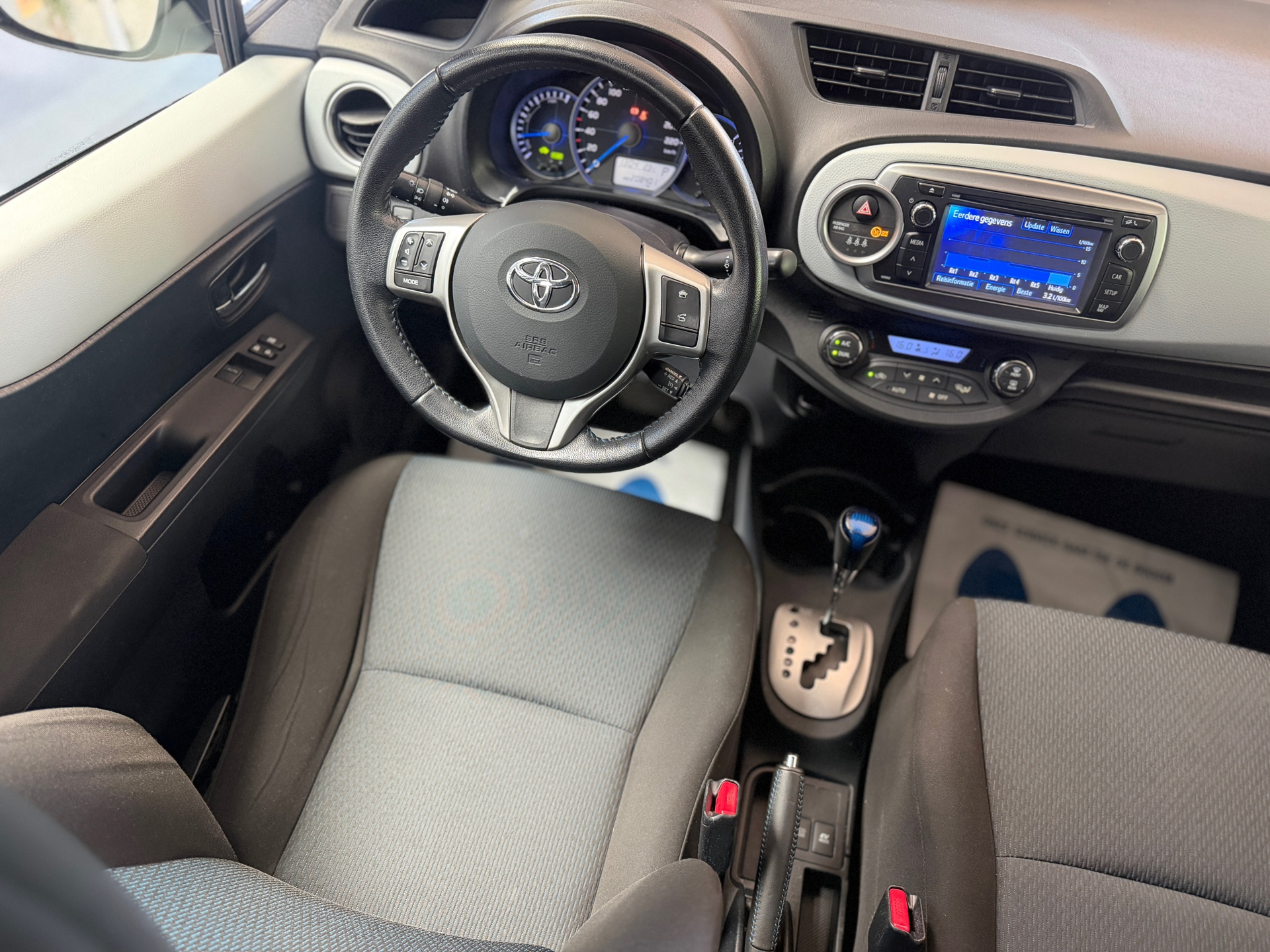 Foto van Toyota Toyota Yaris Hybrid