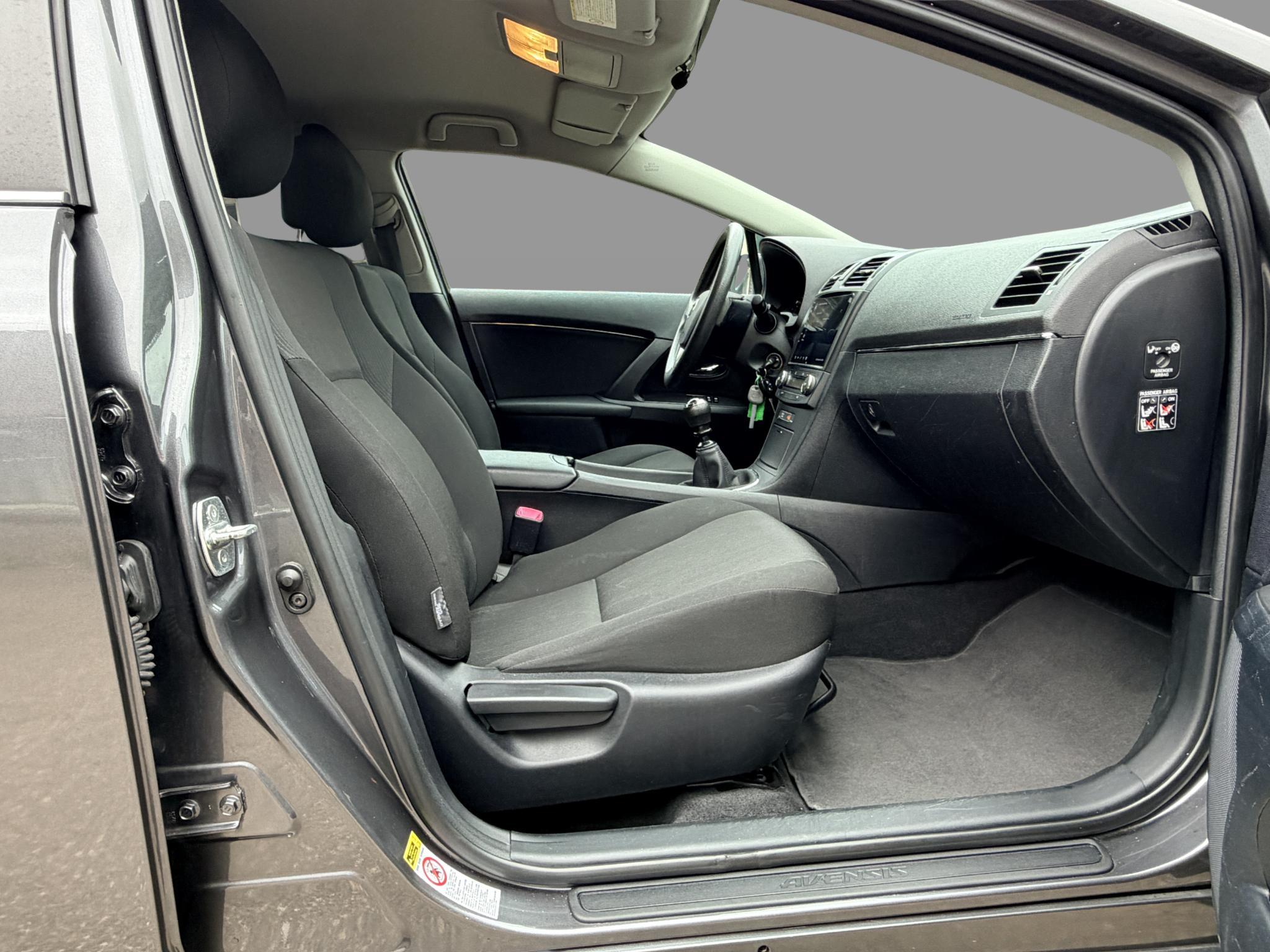 Foto van Toyota Toyota Avensis