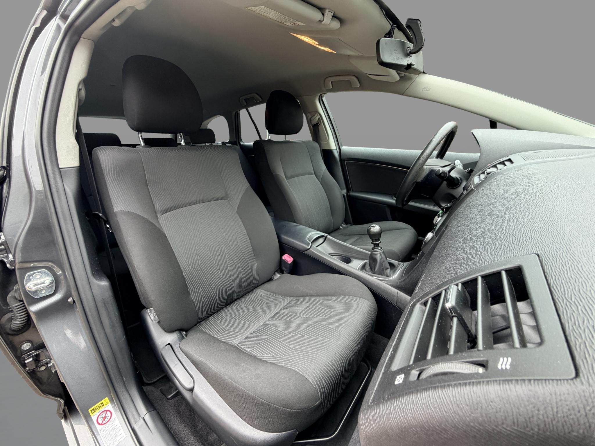 Foto van Toyota Toyota Avensis