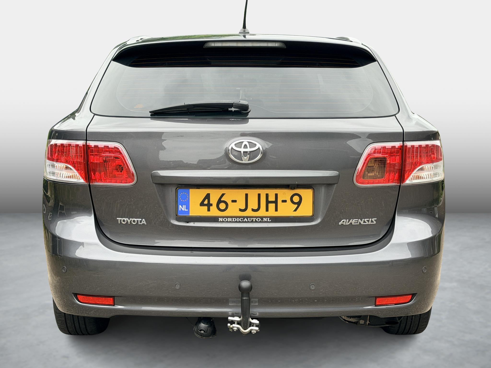 Foto van Toyota Toyota Avensis