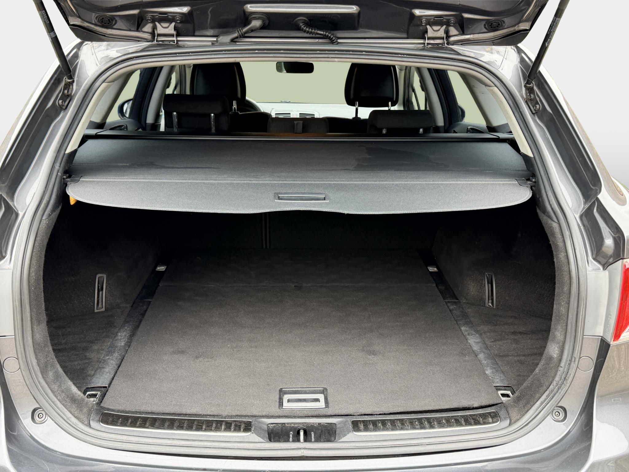 Foto van Toyota Toyota Avensis
