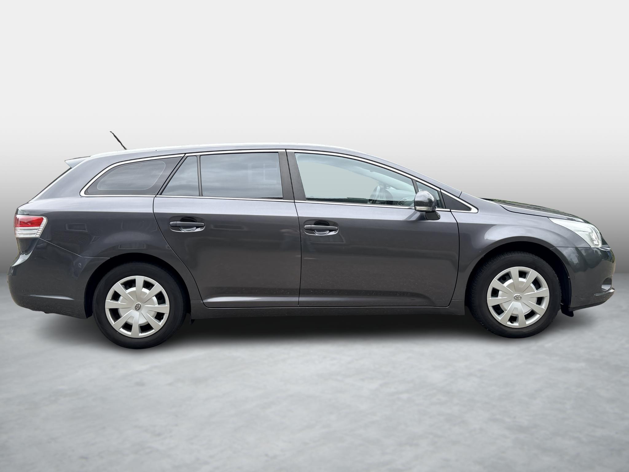 Foto van Toyota Toyota Avensis