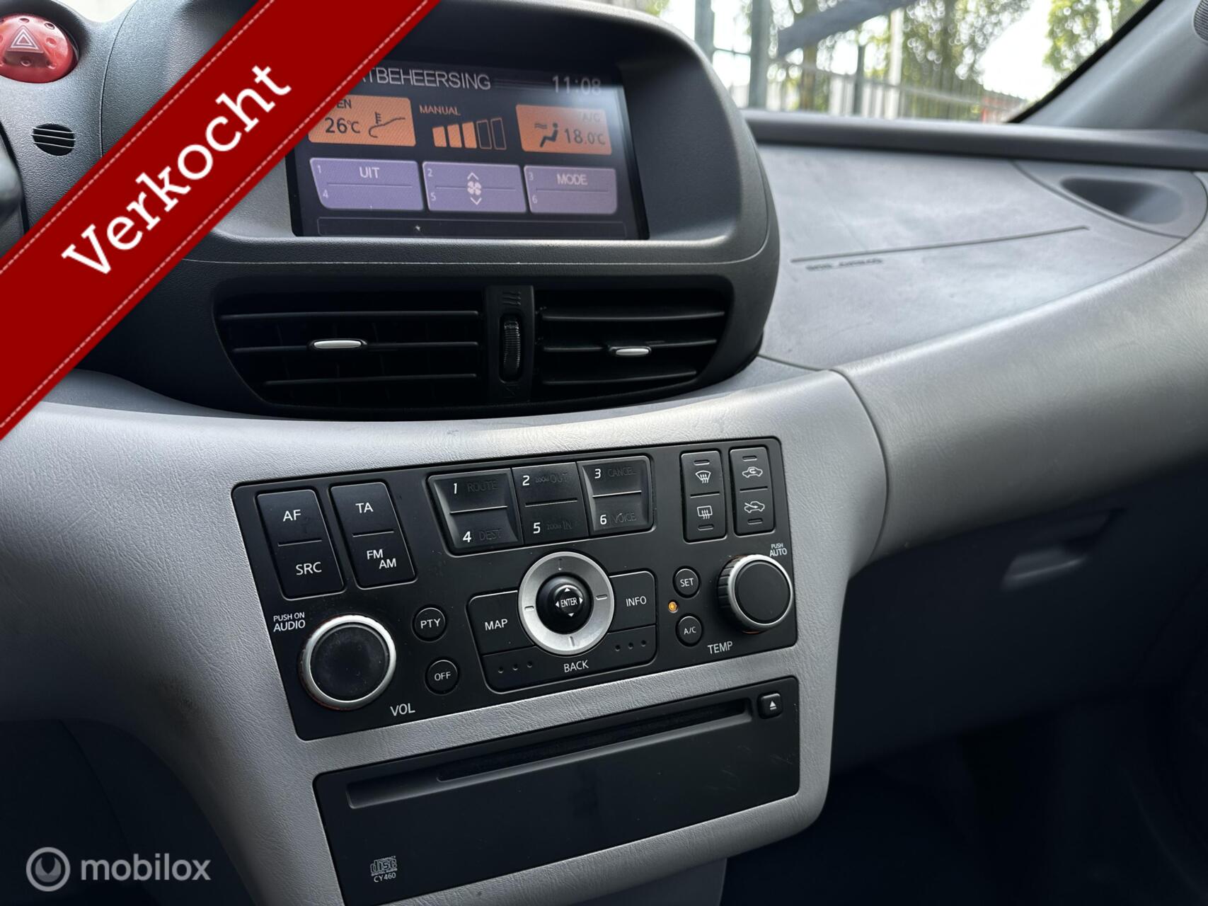 Foto van Nissan Nissan Almera Tino