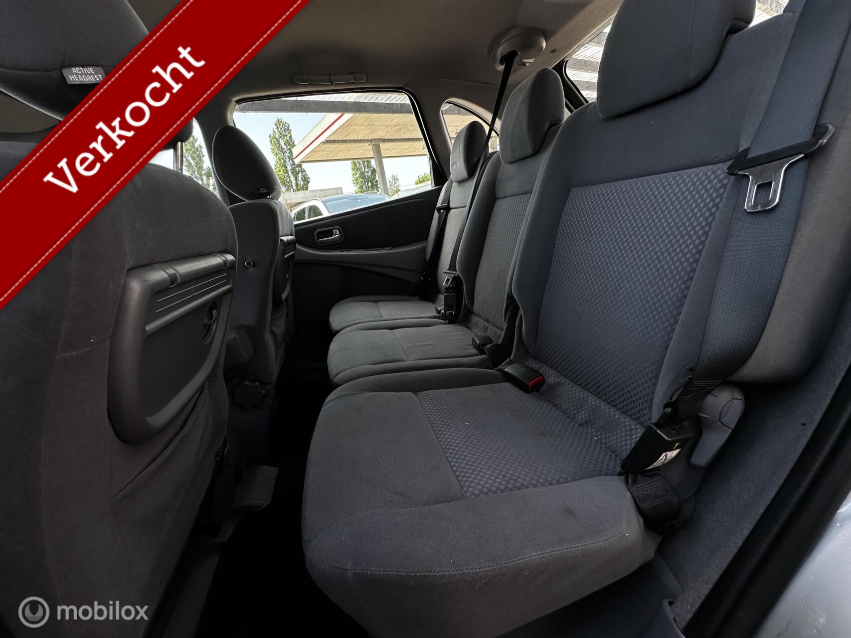 Foto van Nissan Nissan Almera Tino