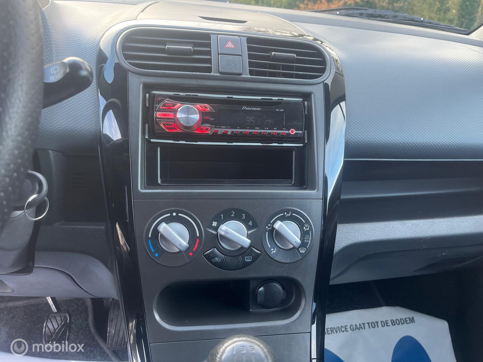 Foto van Opel Agila