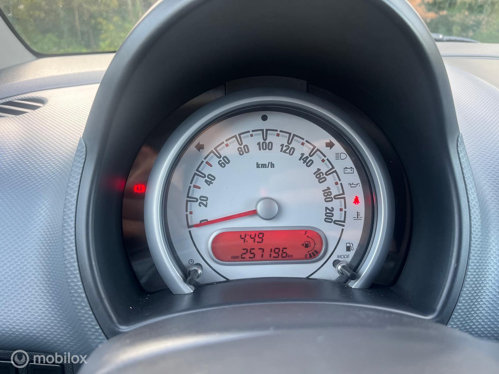 Foto van Opel Agila