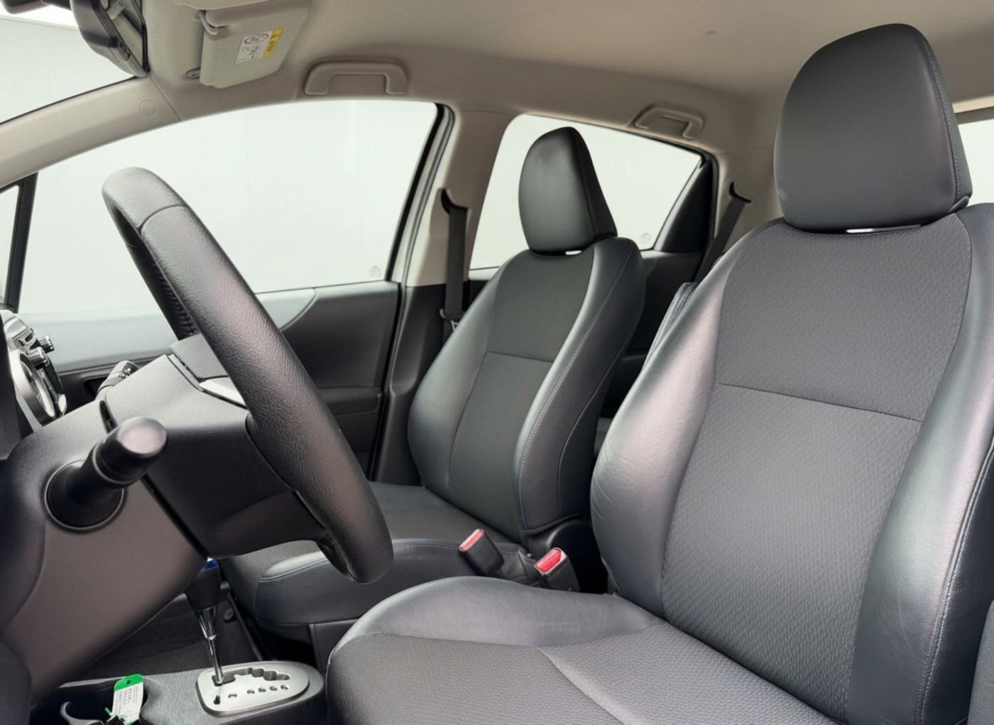 Foto van Toyota Toyota Yaris Hybrid