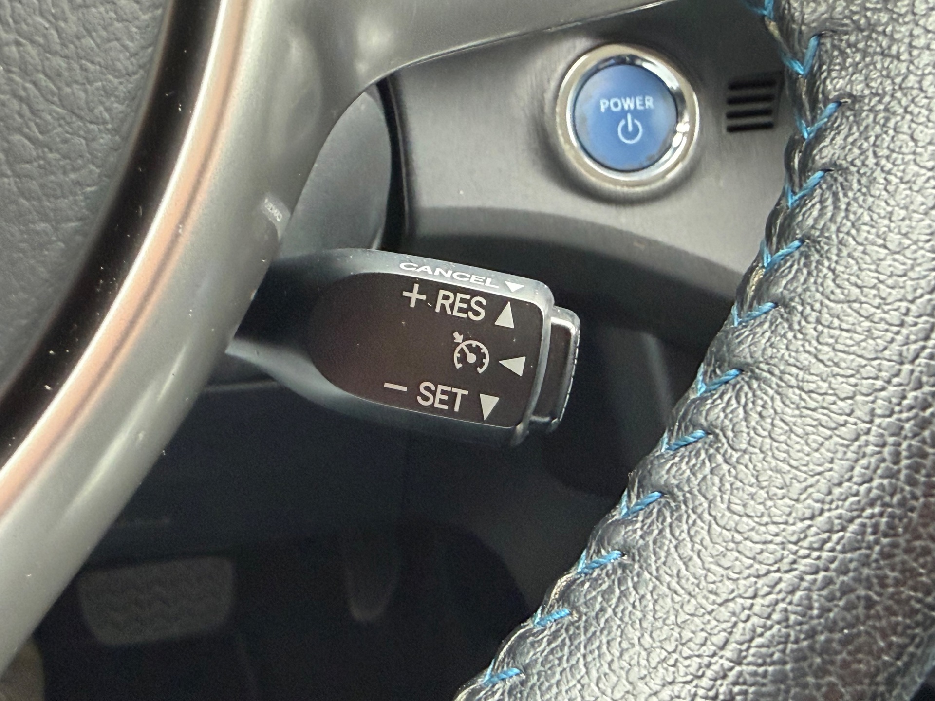 Foto van Toyota Toyota Yaris Hybrid