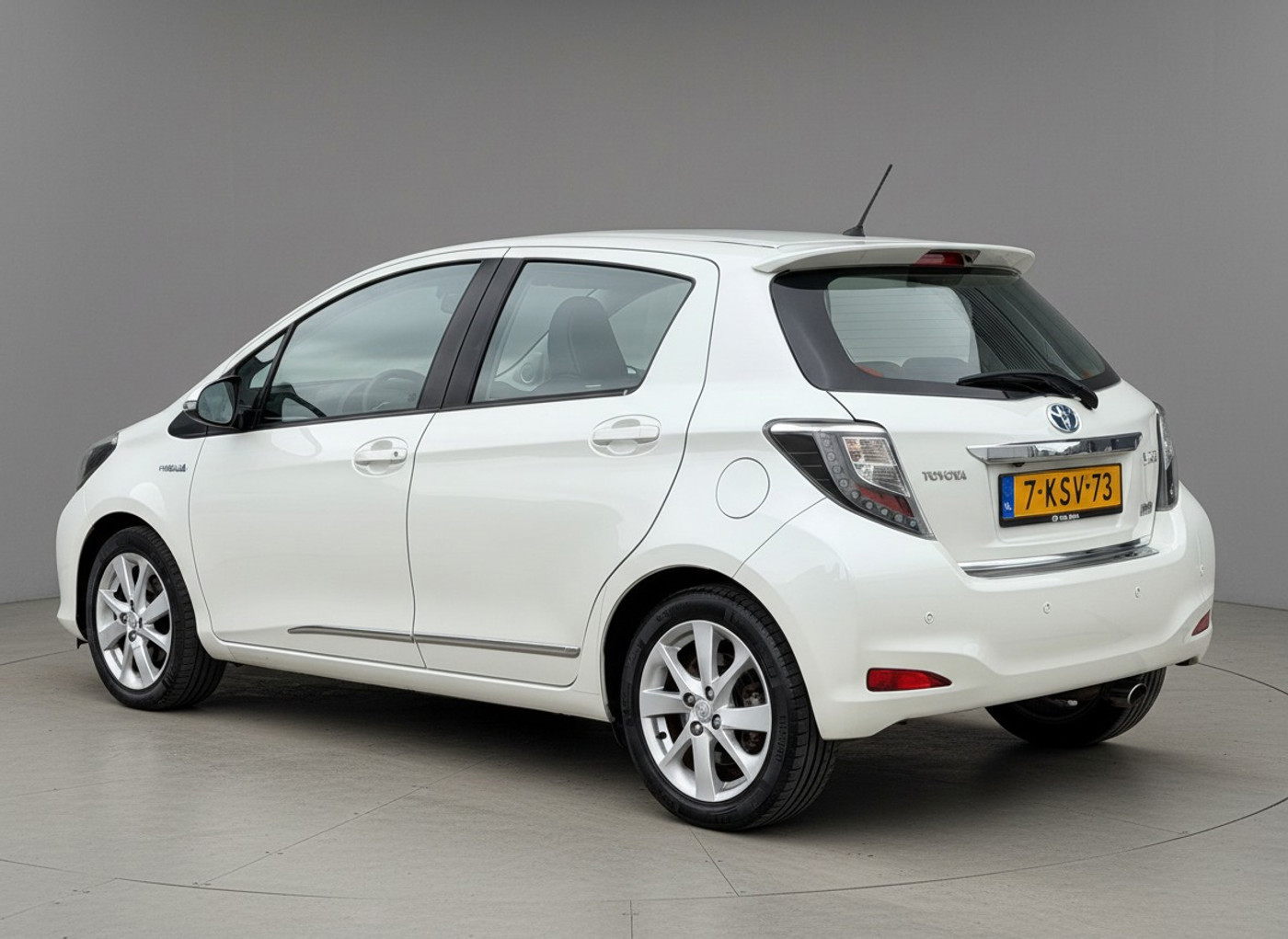 Foto van Toyota Toyota Yaris Hybrid