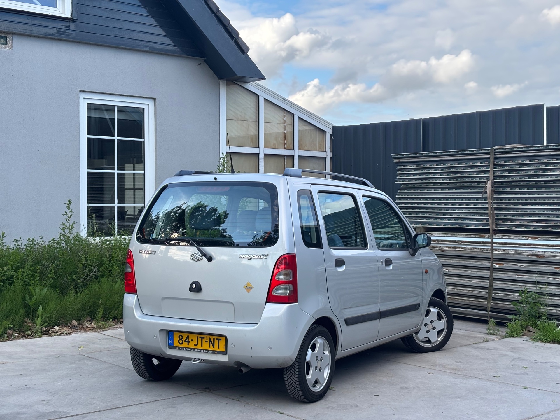 Foto van Suzuki Wagon R
