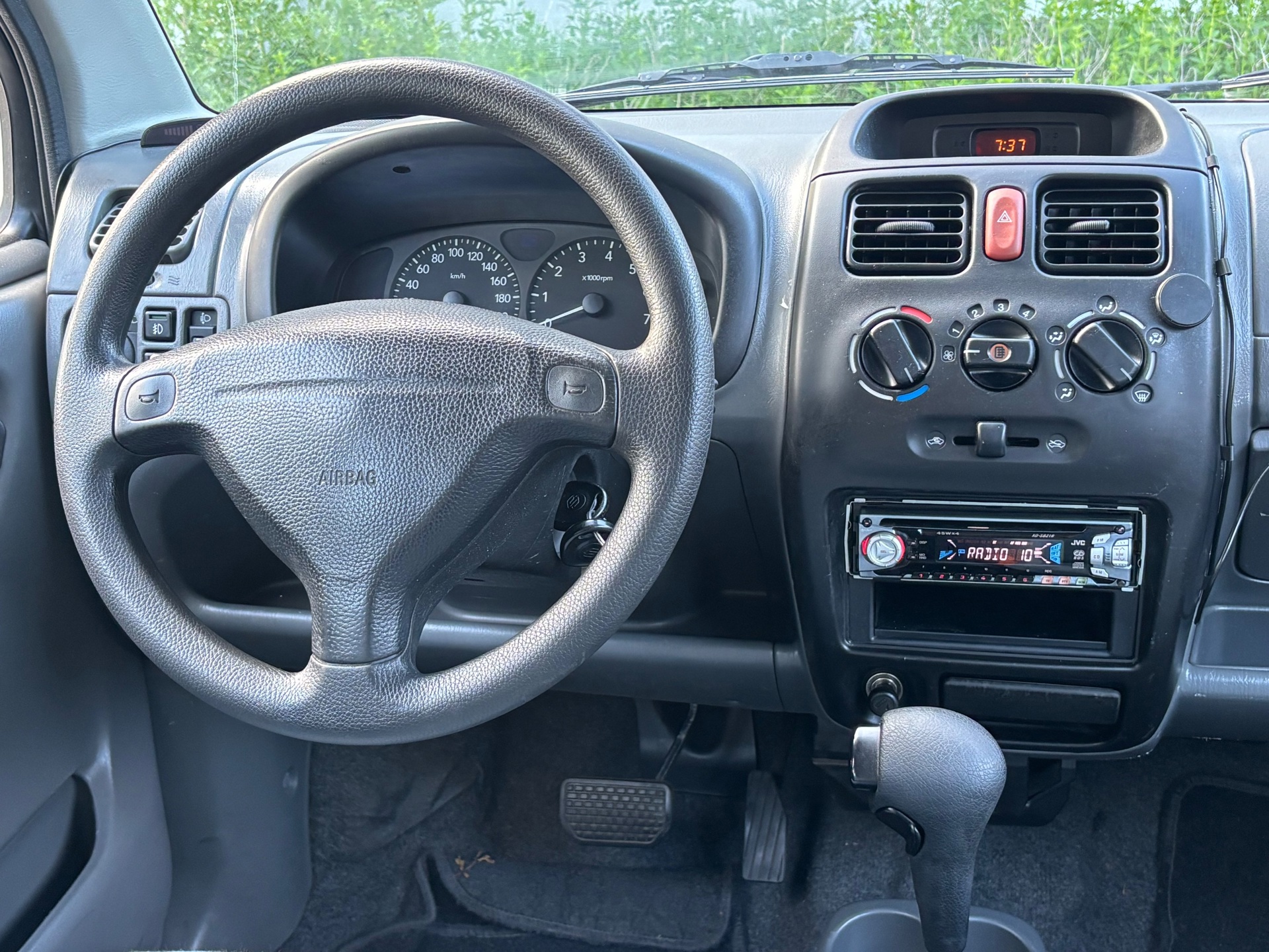Foto van Suzuki Wagon R