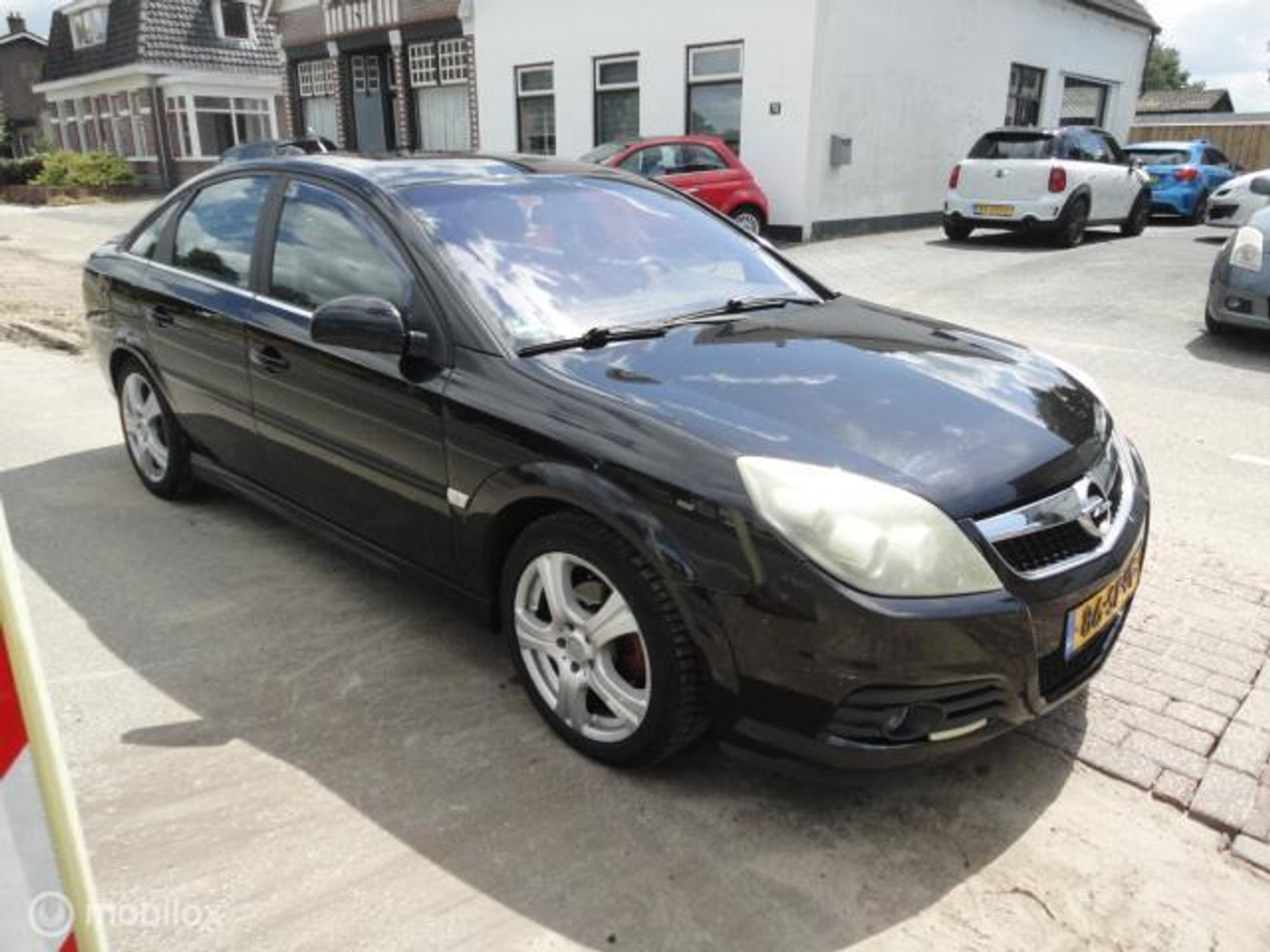 Opel Vectra 1.8-16V Executive 2005 - voorkant