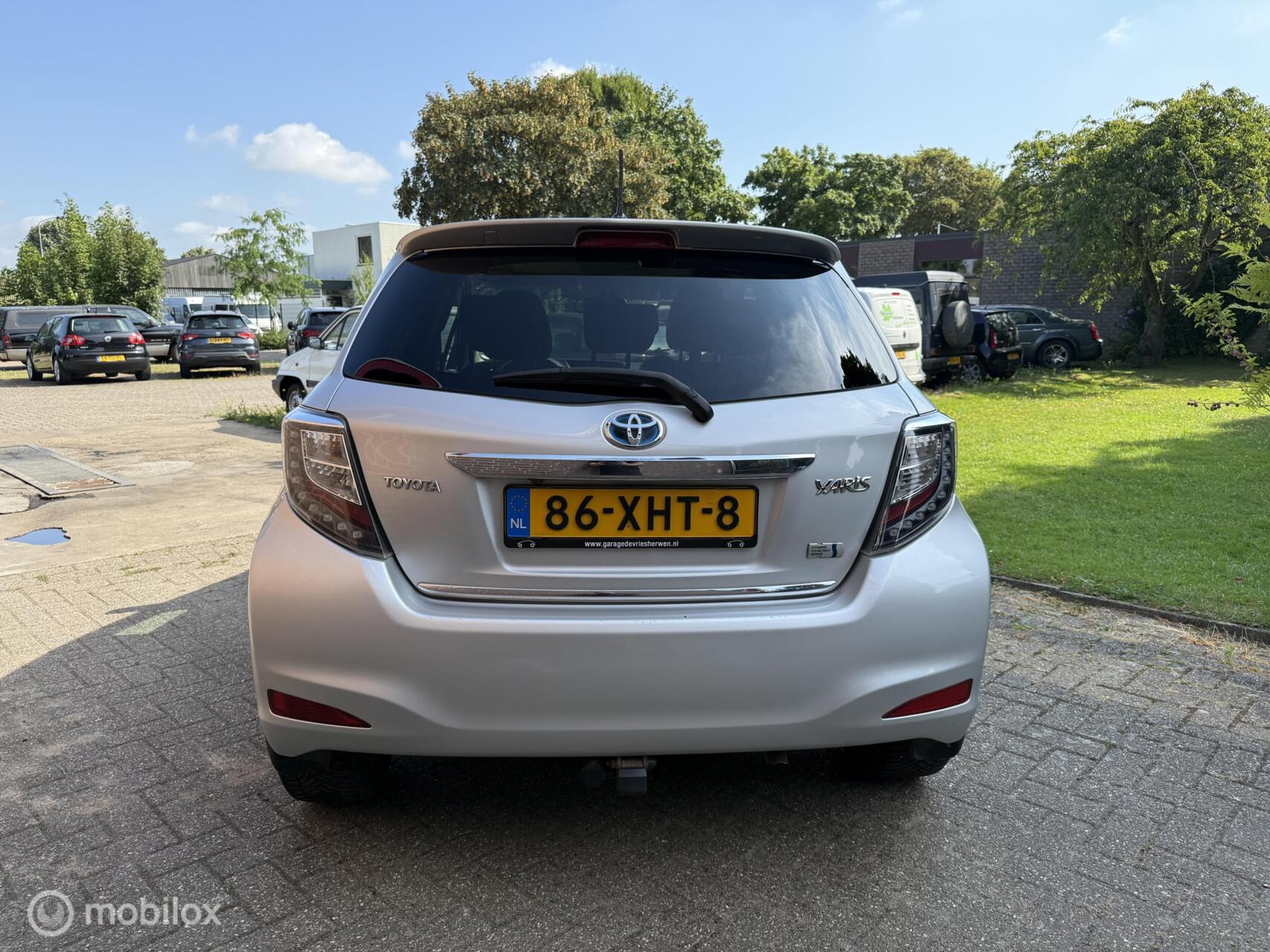 Foto van Toyota Toyota Yaris Hybrid