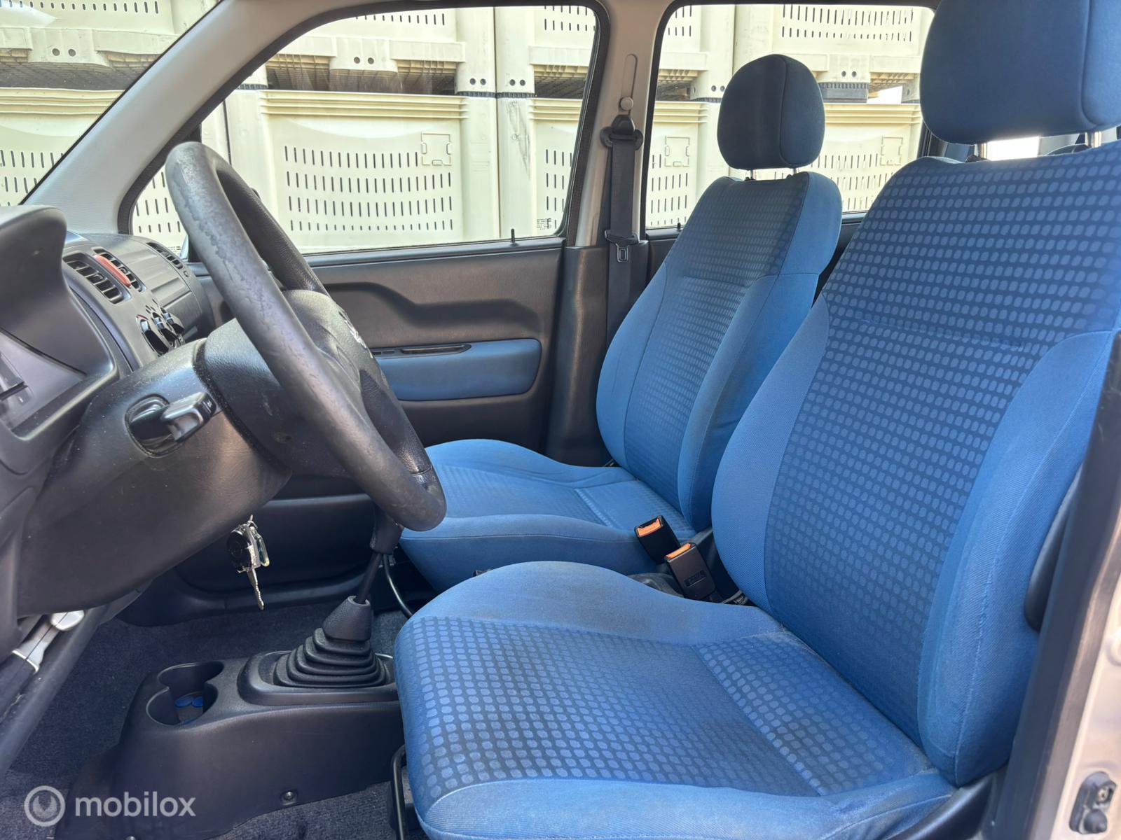 Foto van Opel Agila
