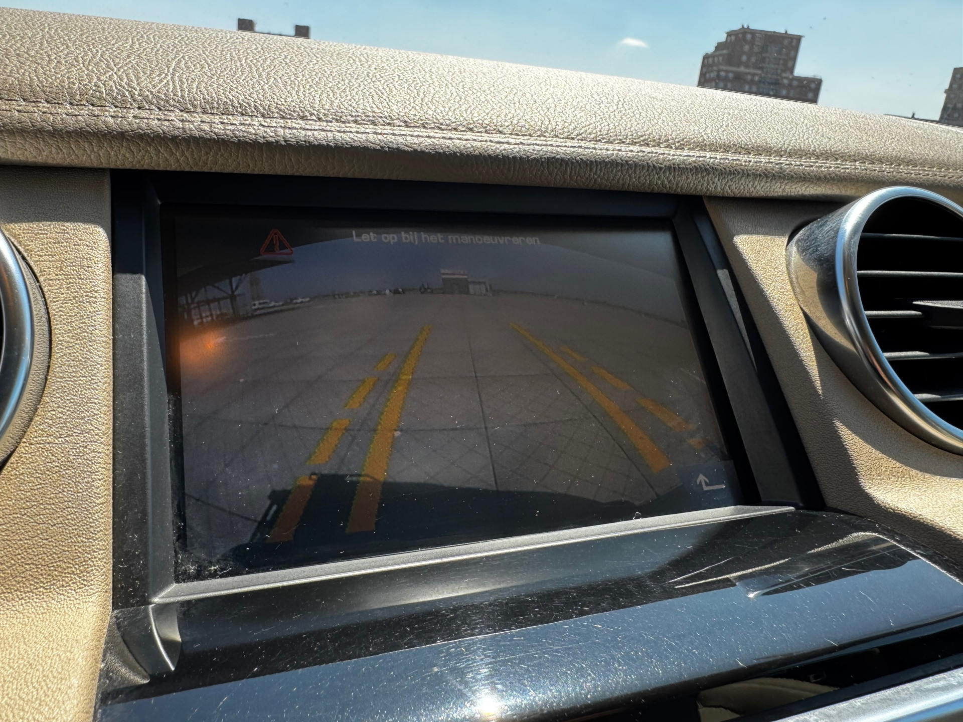 Foto van Land Rover Discovery 4
