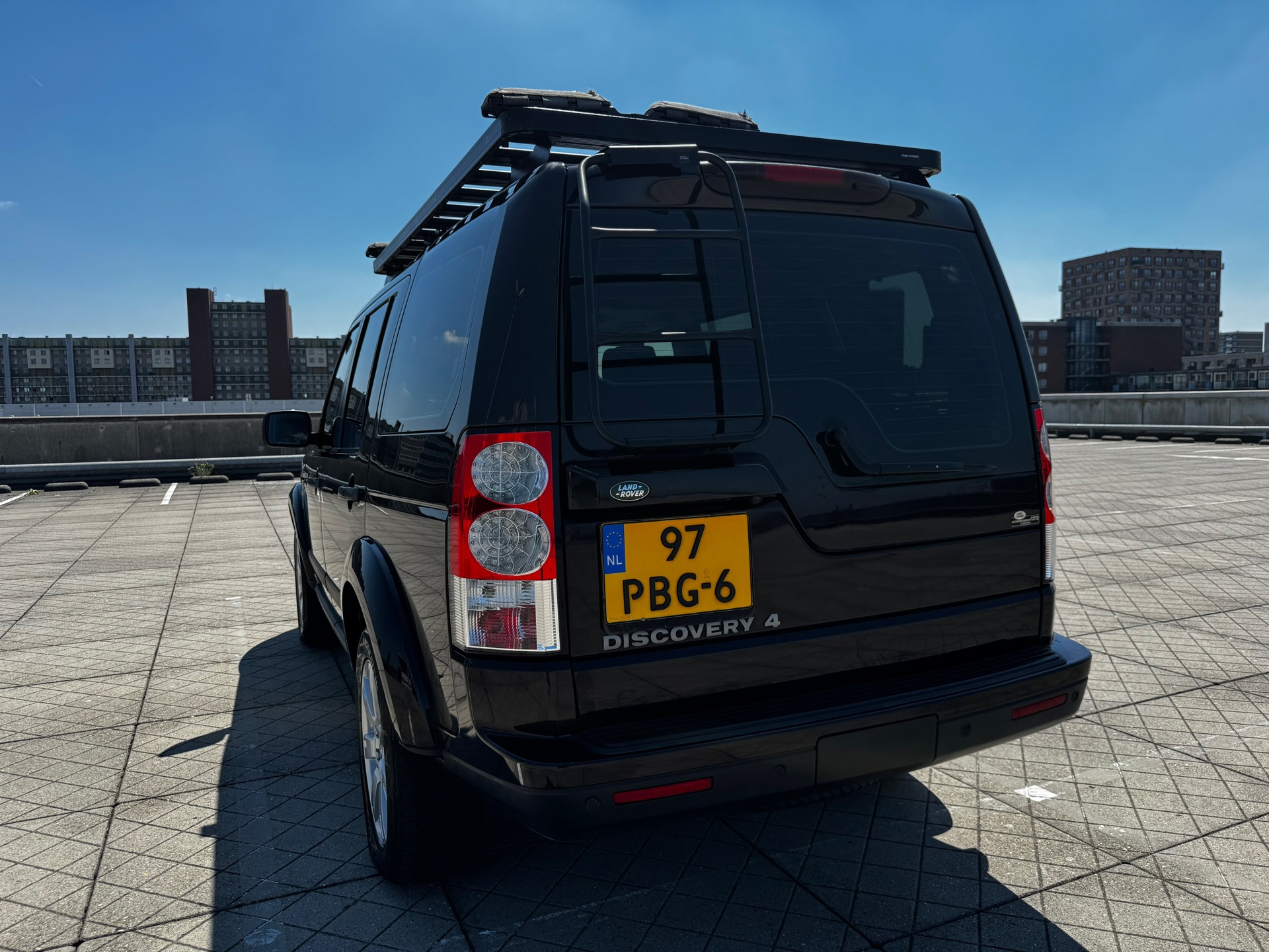 Foto van Land Rover Discovery 4