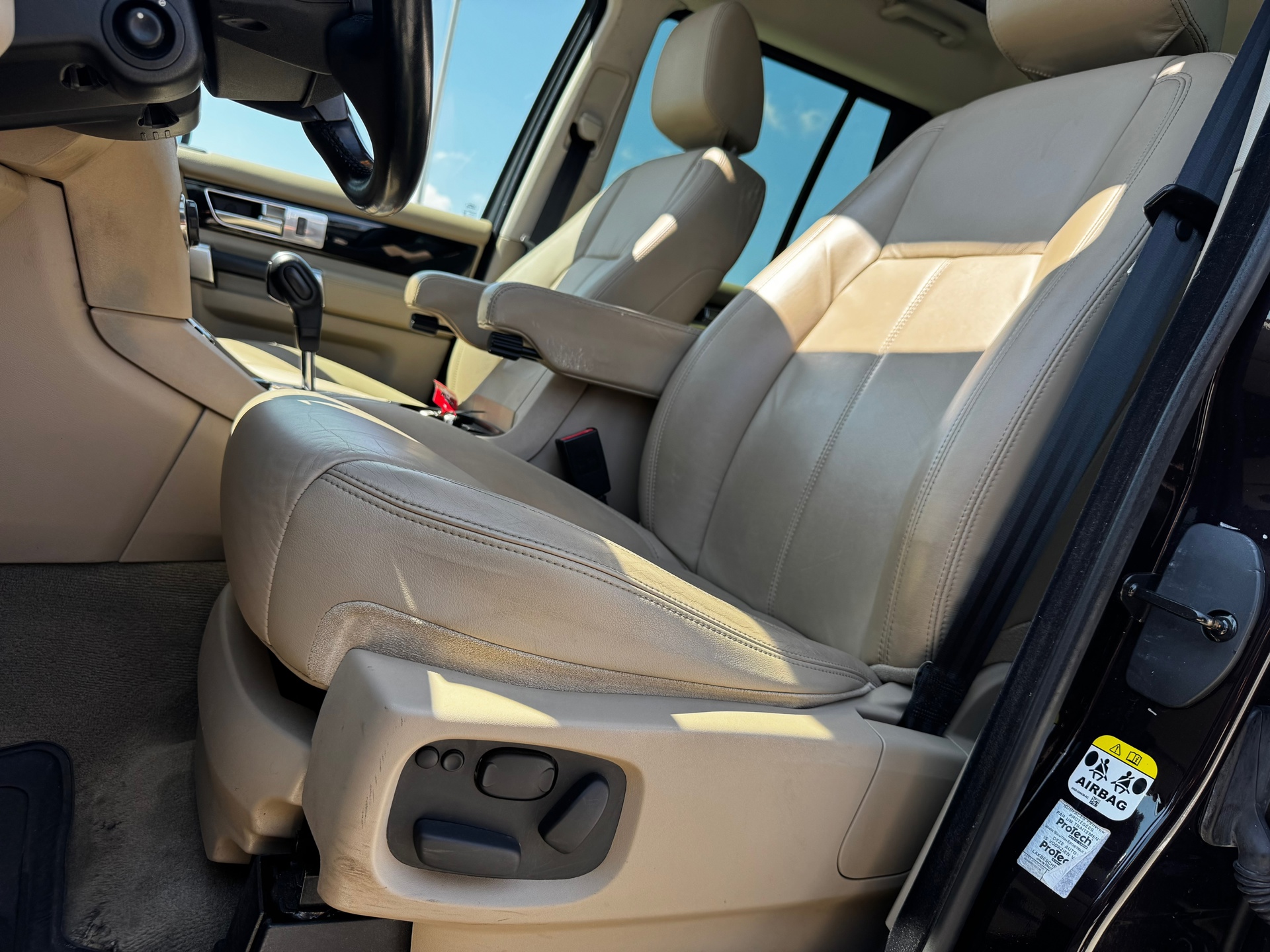 Foto van Land Rover Discovery 4