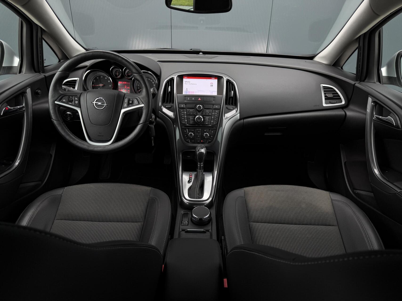 Foto van Opel Astra Sports Tourer