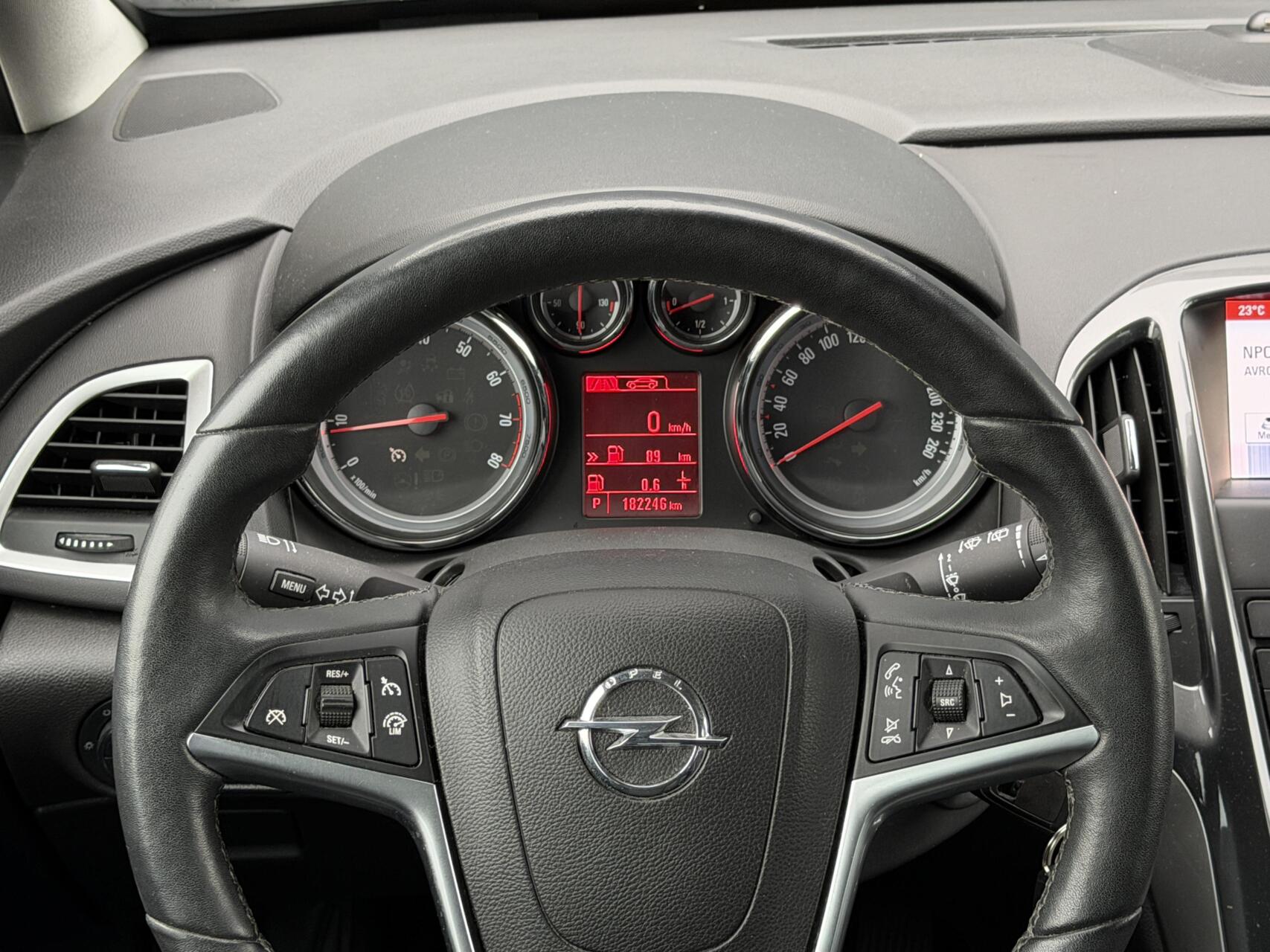 Foto van Opel Astra Sports Tourer