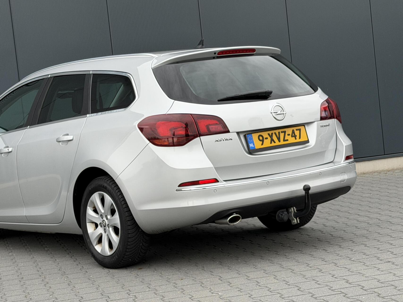 Foto van Opel Astra Sports Tourer