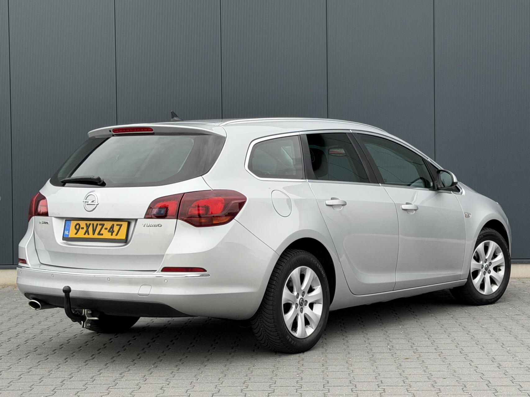 Foto van Opel Astra Sports Tourer