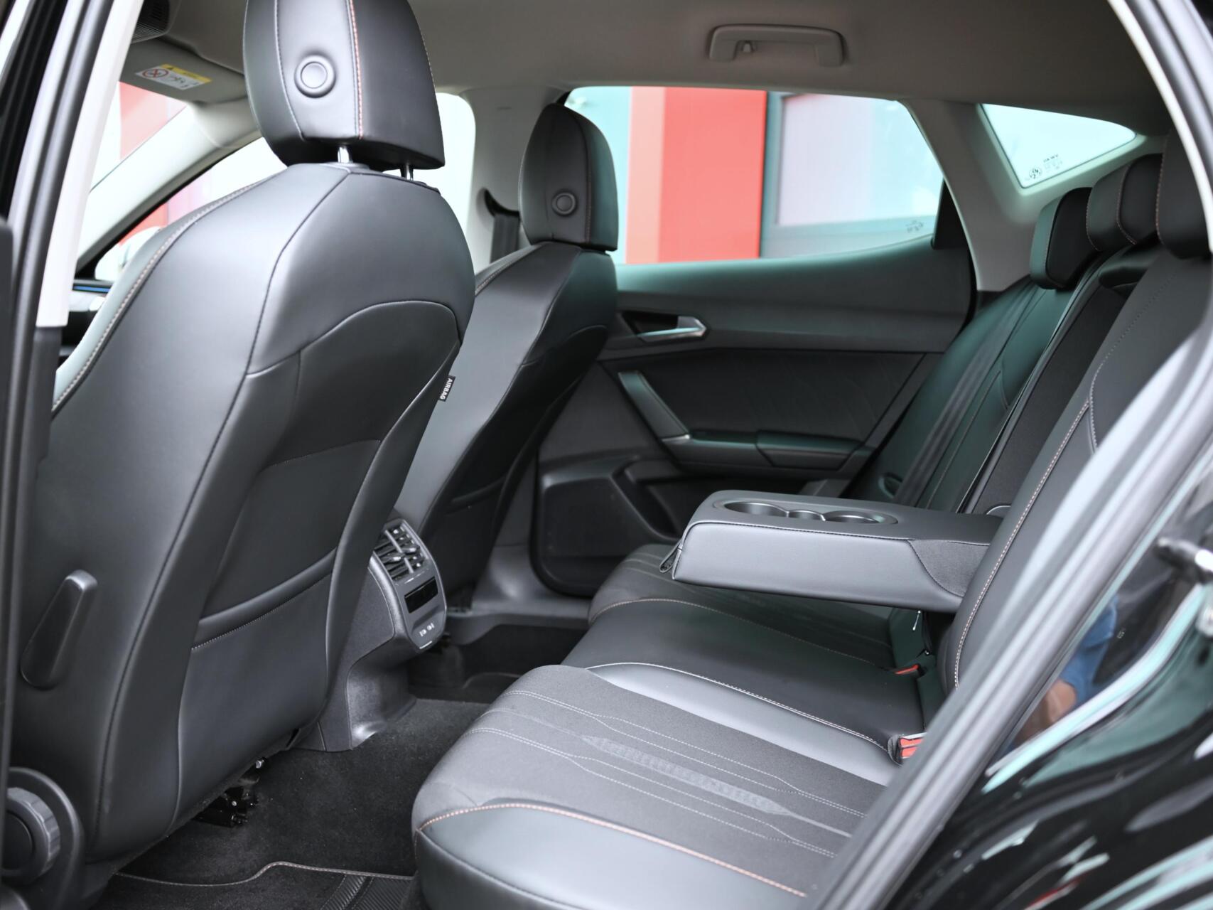 Foto van Cupra Formentor E-hybrid