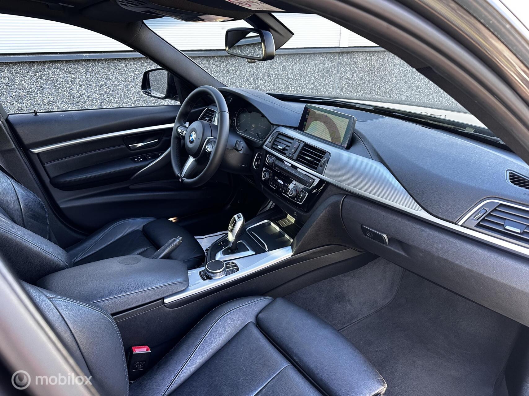 Foto van BMW 320i