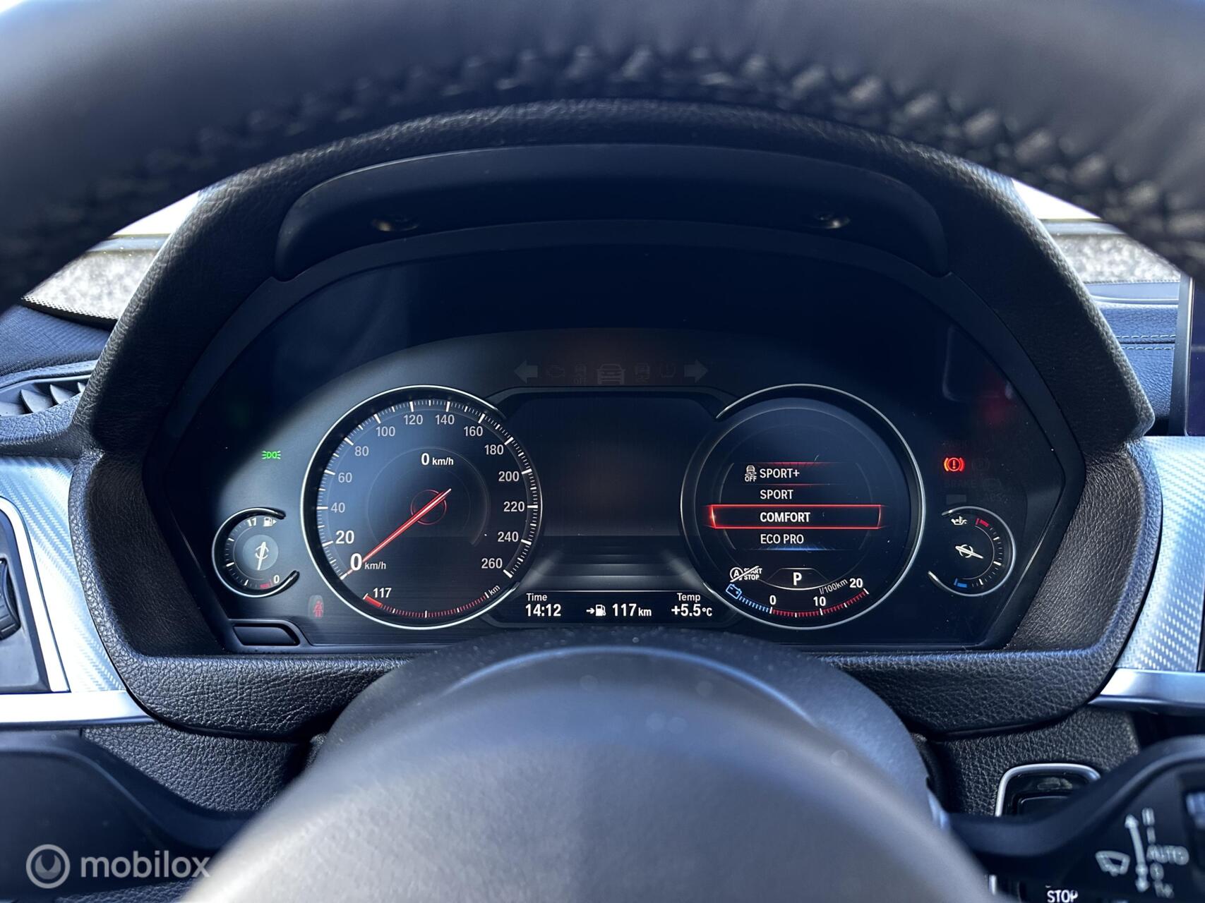 Foto van BMW 320i