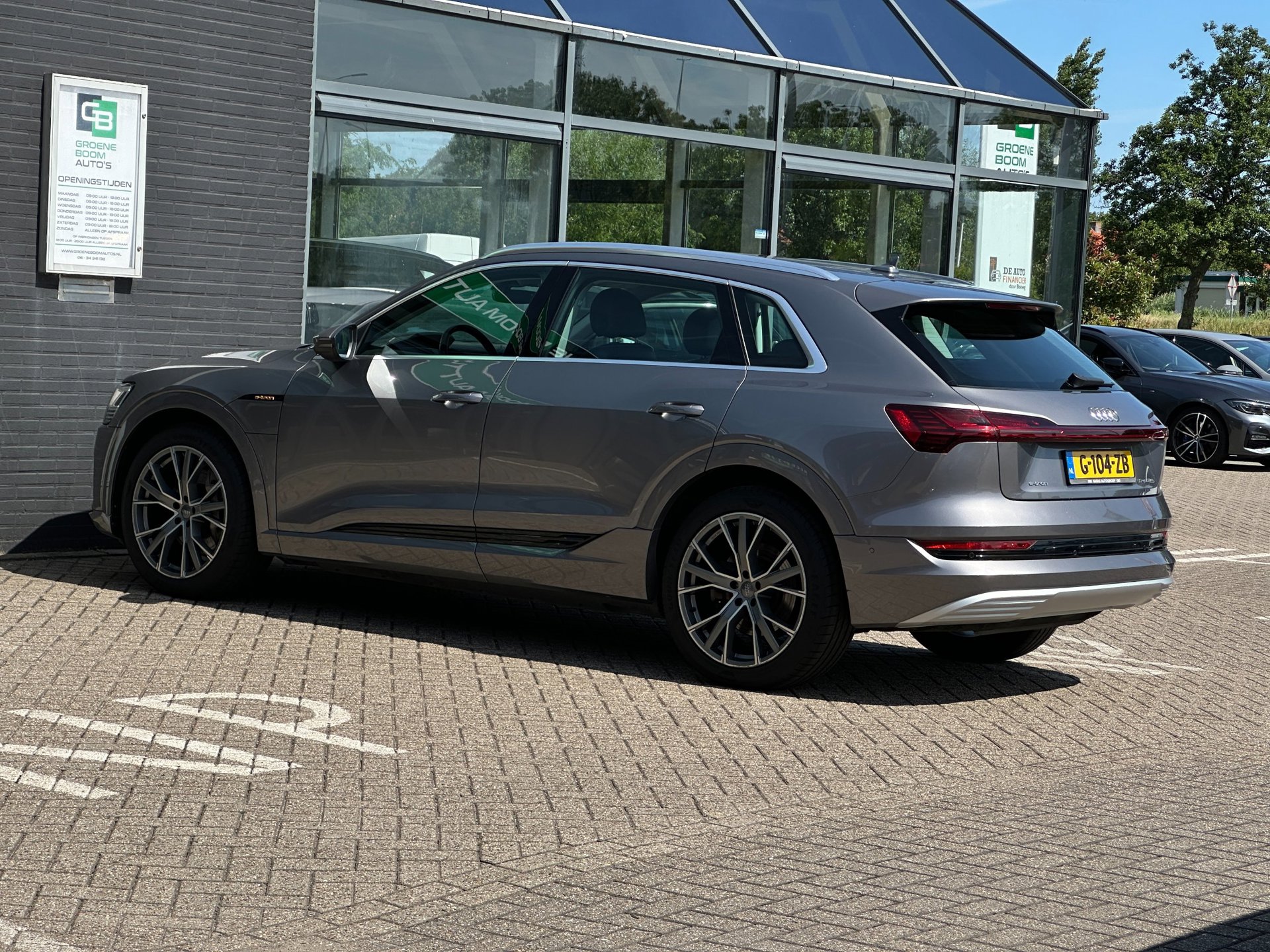 Foto van Audi E-tron 50