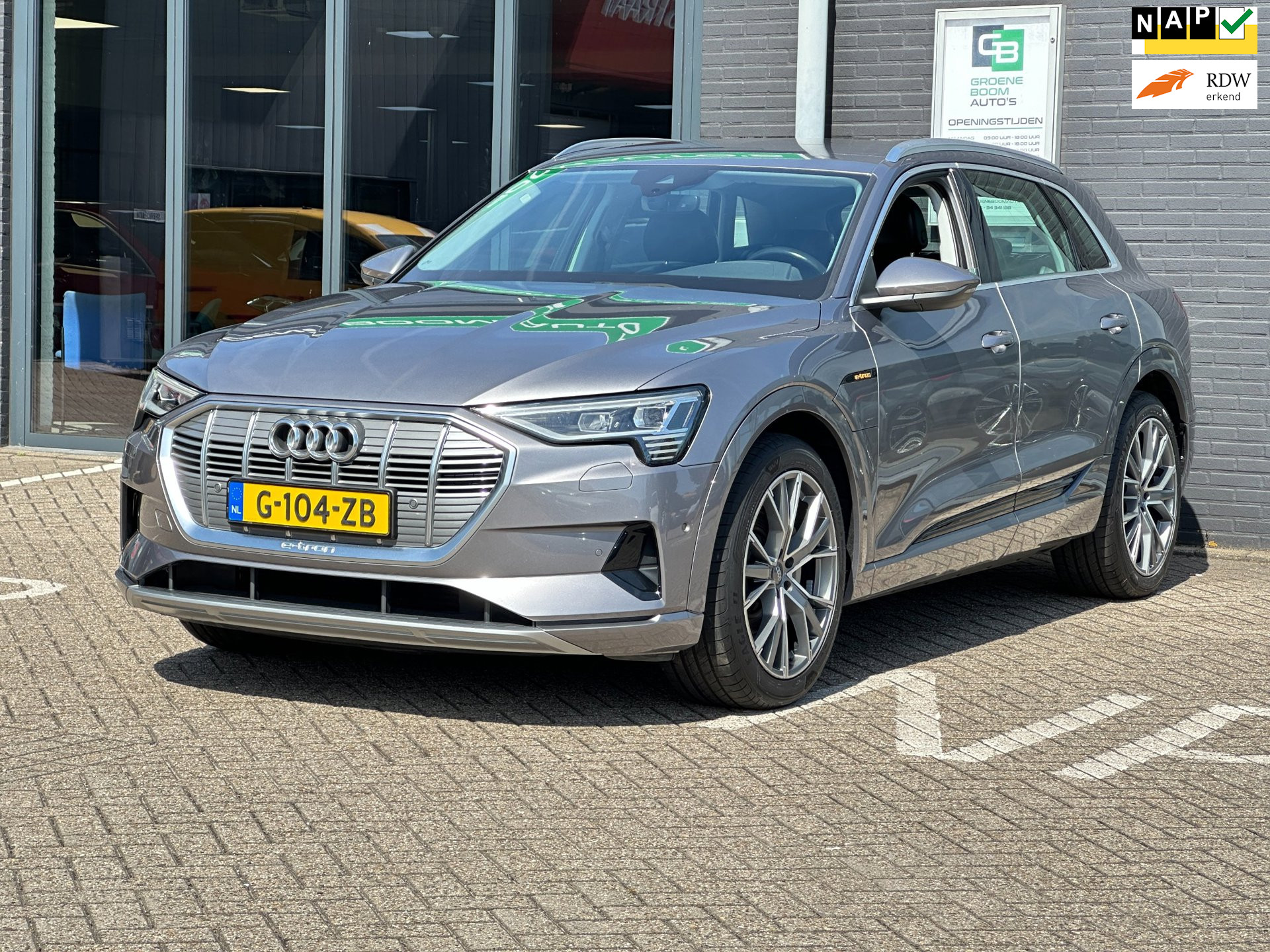 Audi E-tron 50 E-tron 50 quattro Launch edition 71 kWh/CARPLAY/NAVI/NL-AUTO NAP!! 2019 - voorkant