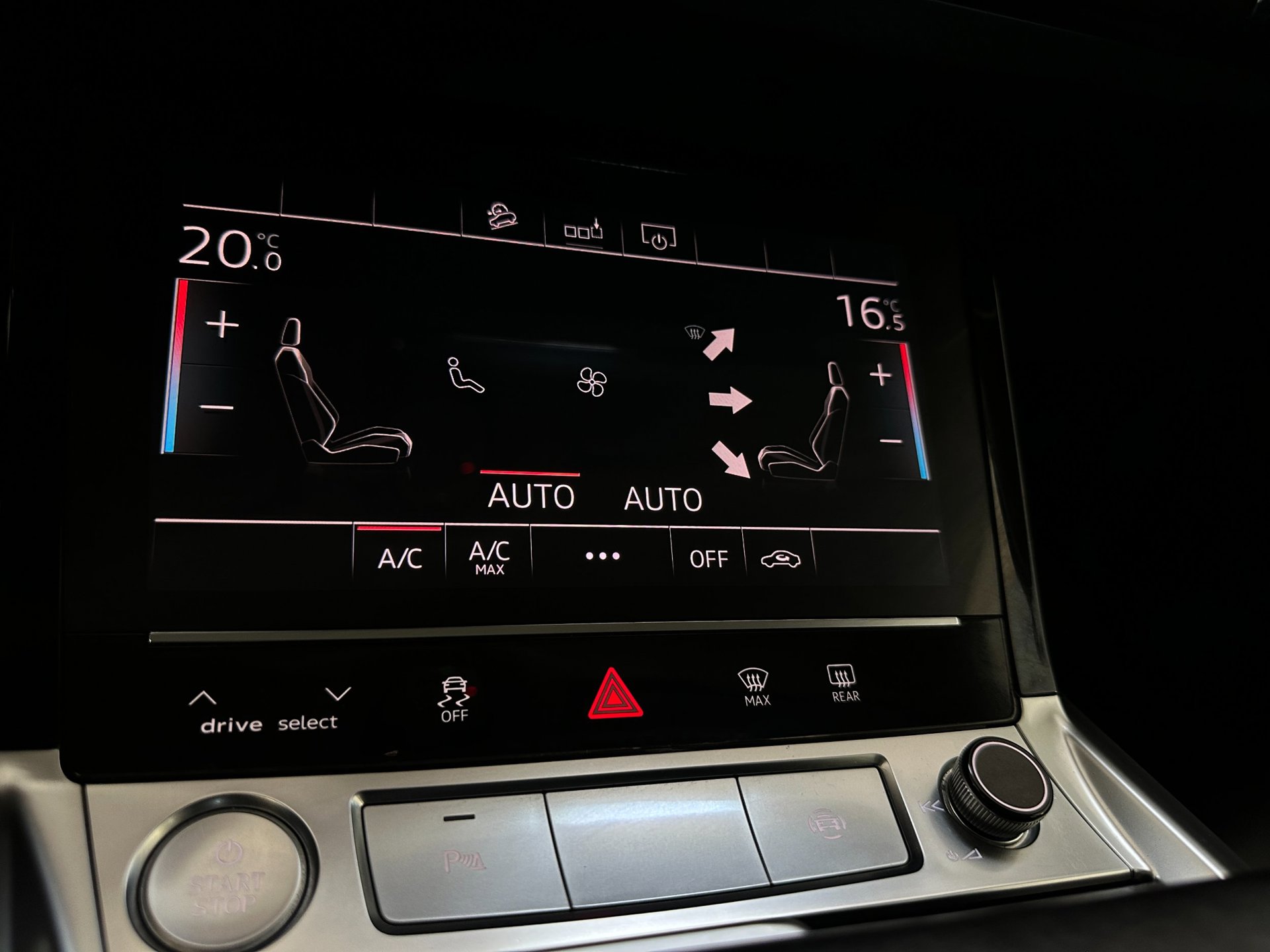 Foto van Audi E-tron 50