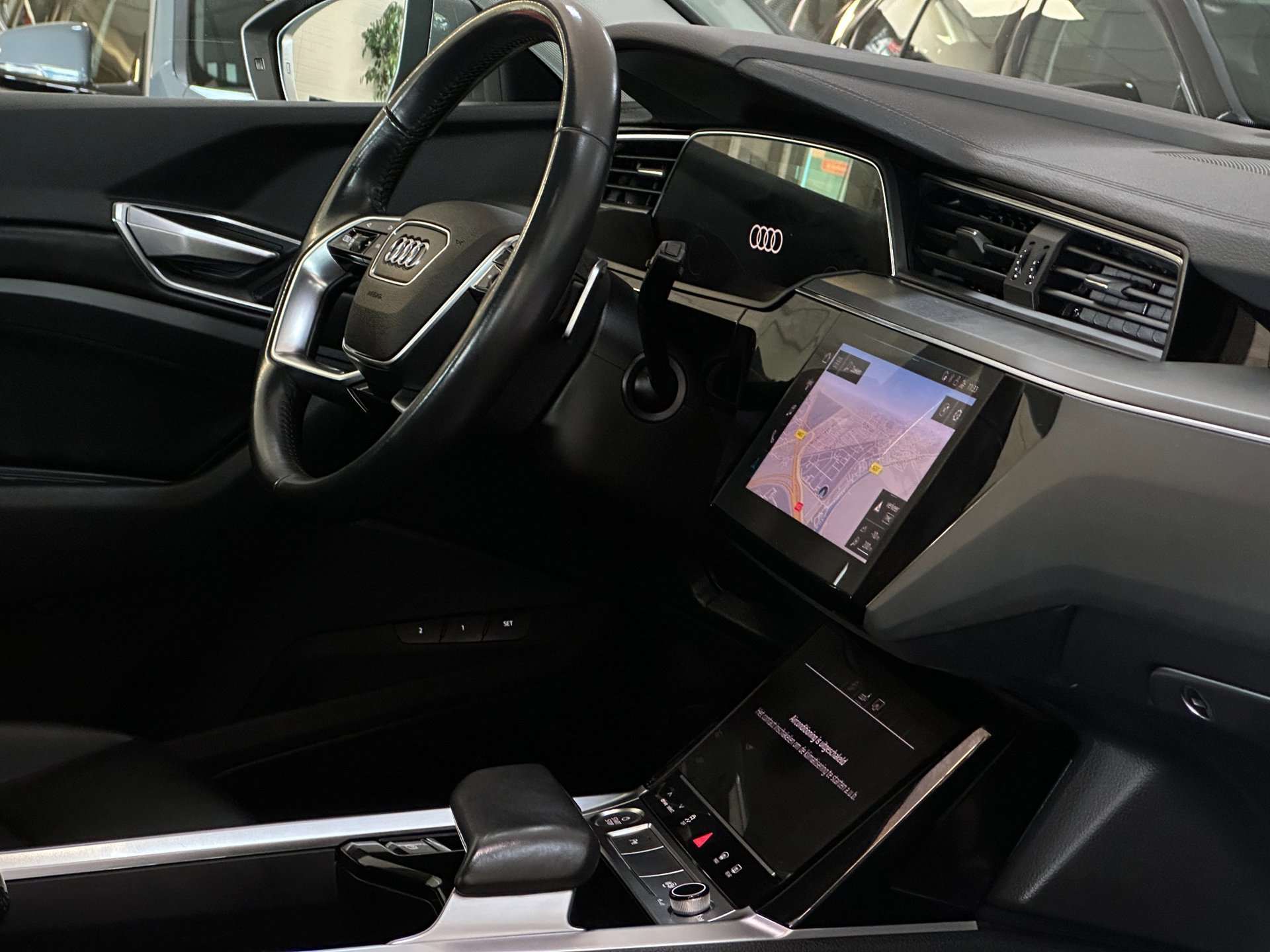Foto van Audi E-tron 50