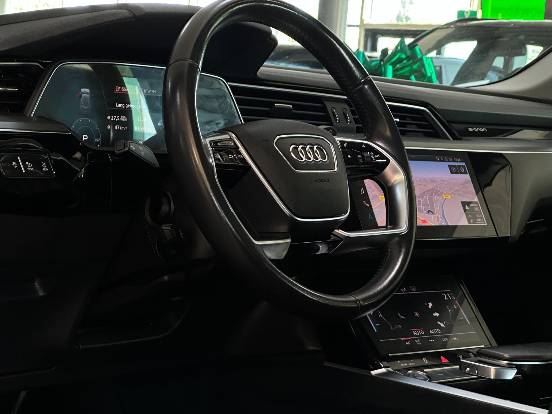 Foto van Audi E-tron 50