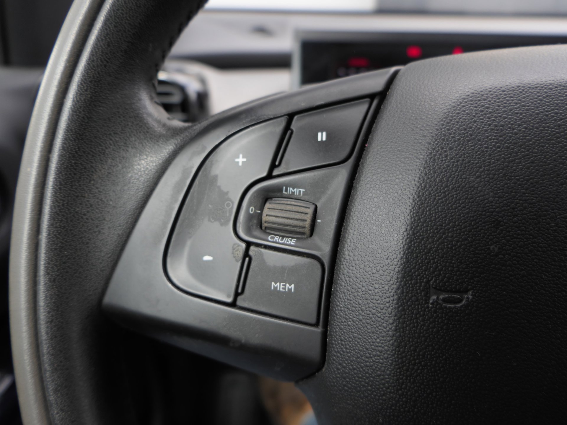 Foto van Citroen C4 Cactus
