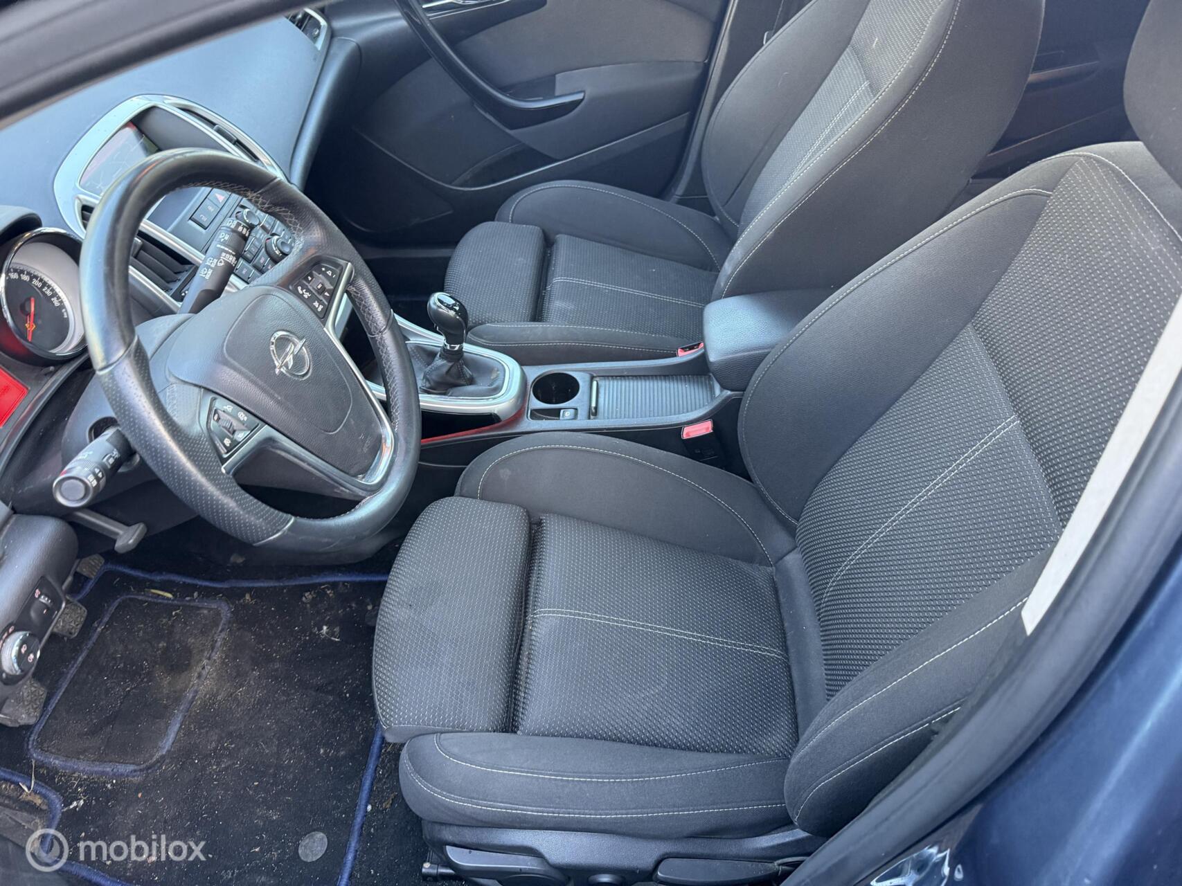 Foto van Opel Astra Sports Tourer