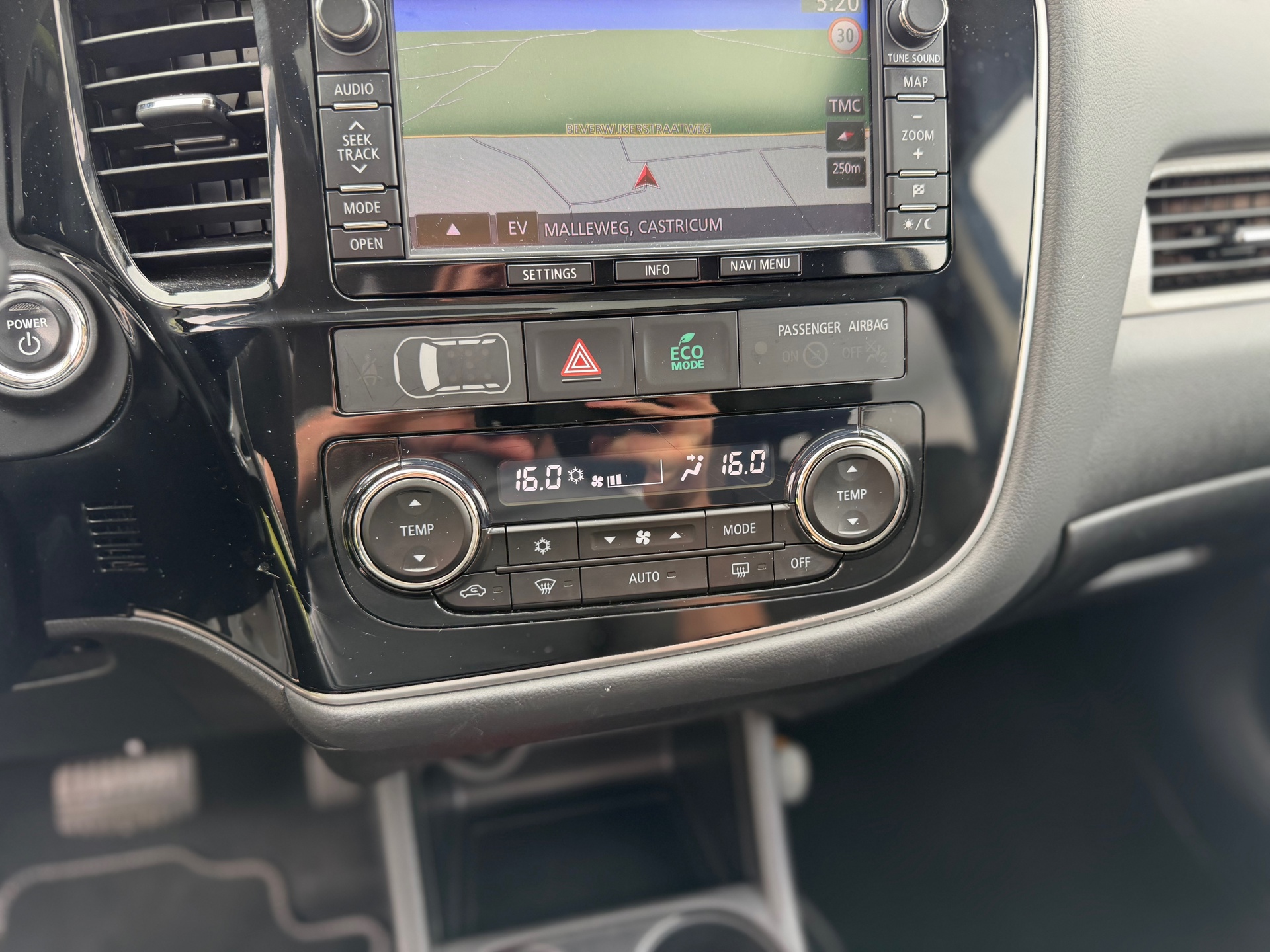 Foto van Mitsubishi Mitsubishi Outlander